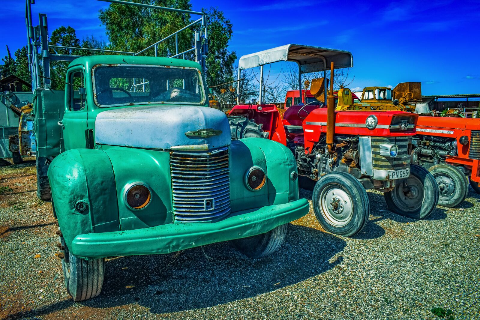 Nikon D3300 sample photo. Old car, vehicle, tractor photography