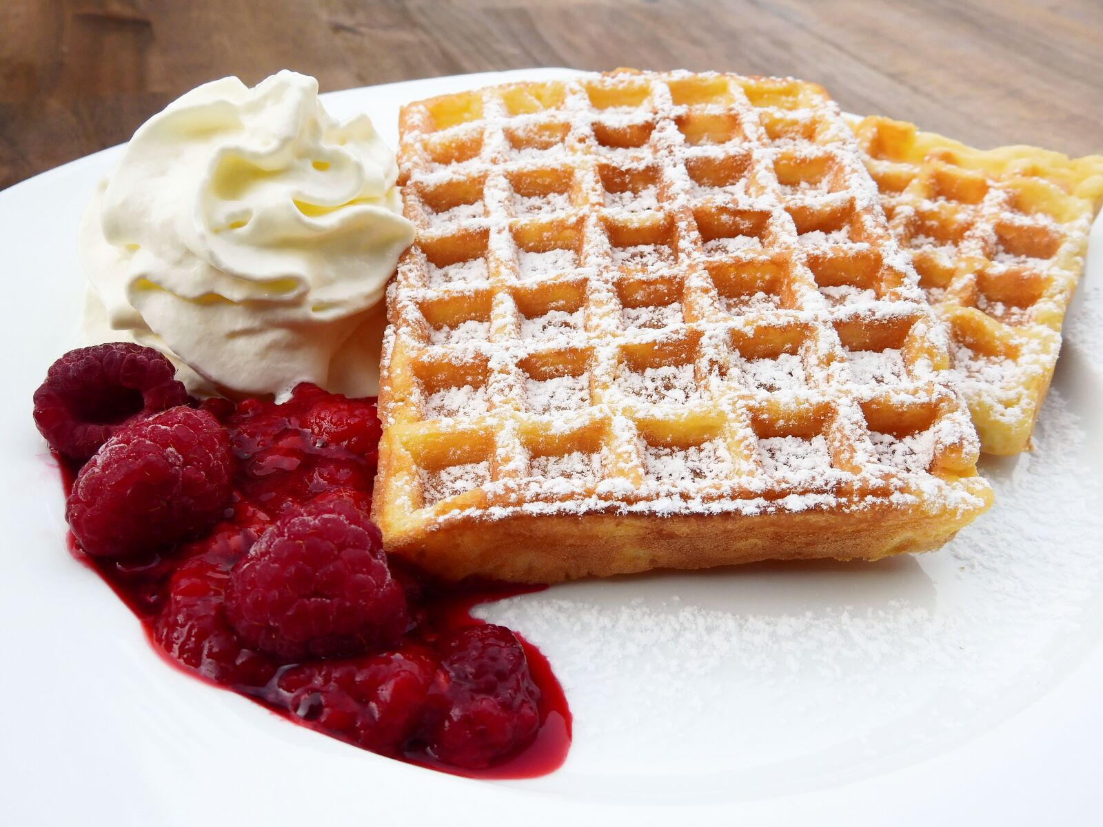 Nikon Coolpix P900 sample photo. Waffles, belgian, belgischewaffel photography