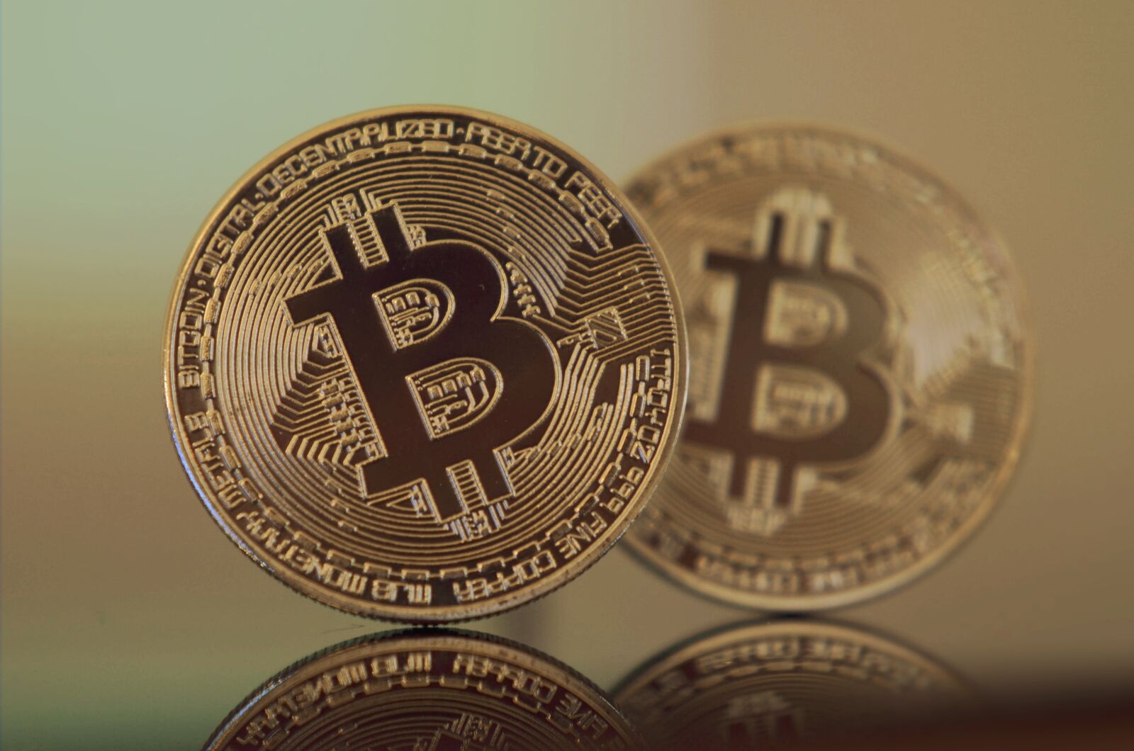 Nikon D7000 sample photo. Bitcoin, cryptocurrency, btc photography