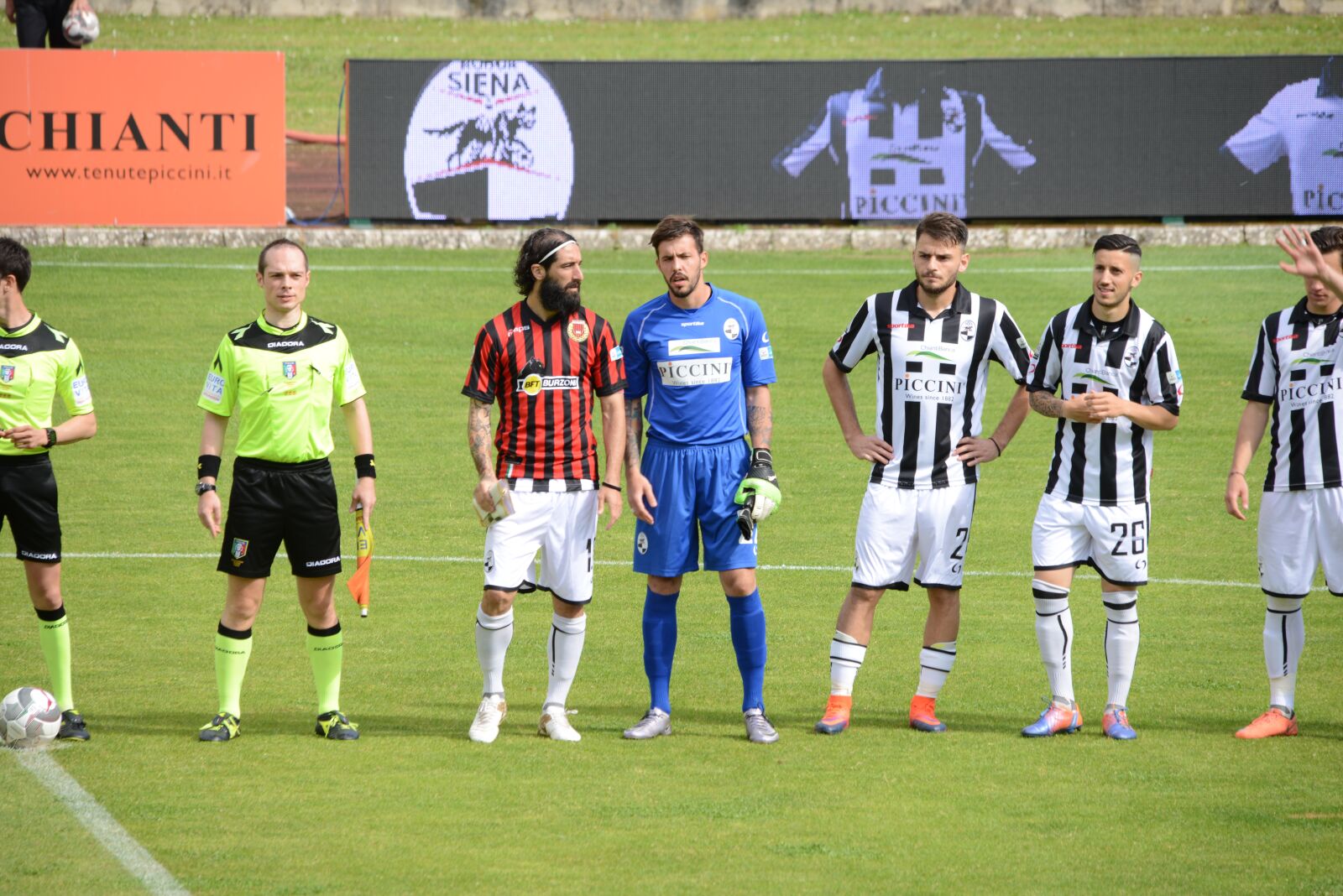 Nikon D800 sample photo. Robursiena, avantirobur, football photography