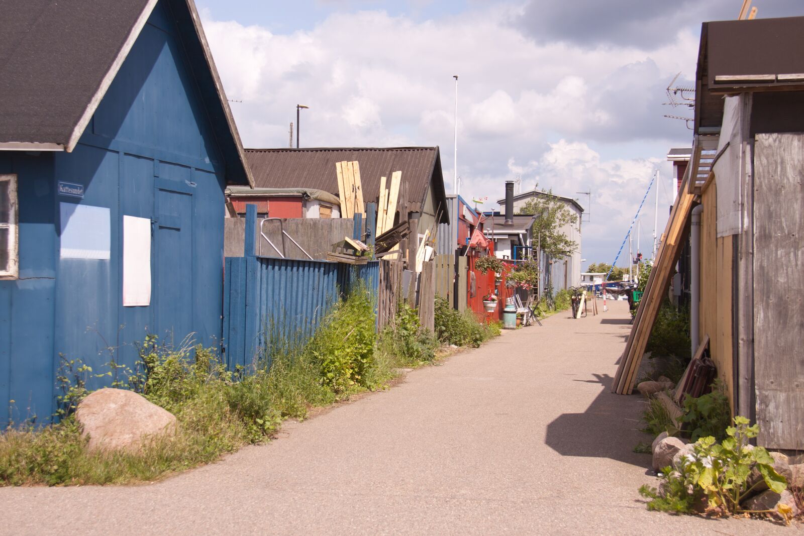 Canon EOS 50D sample photo. Skudehavnen, spawn, cabins photography