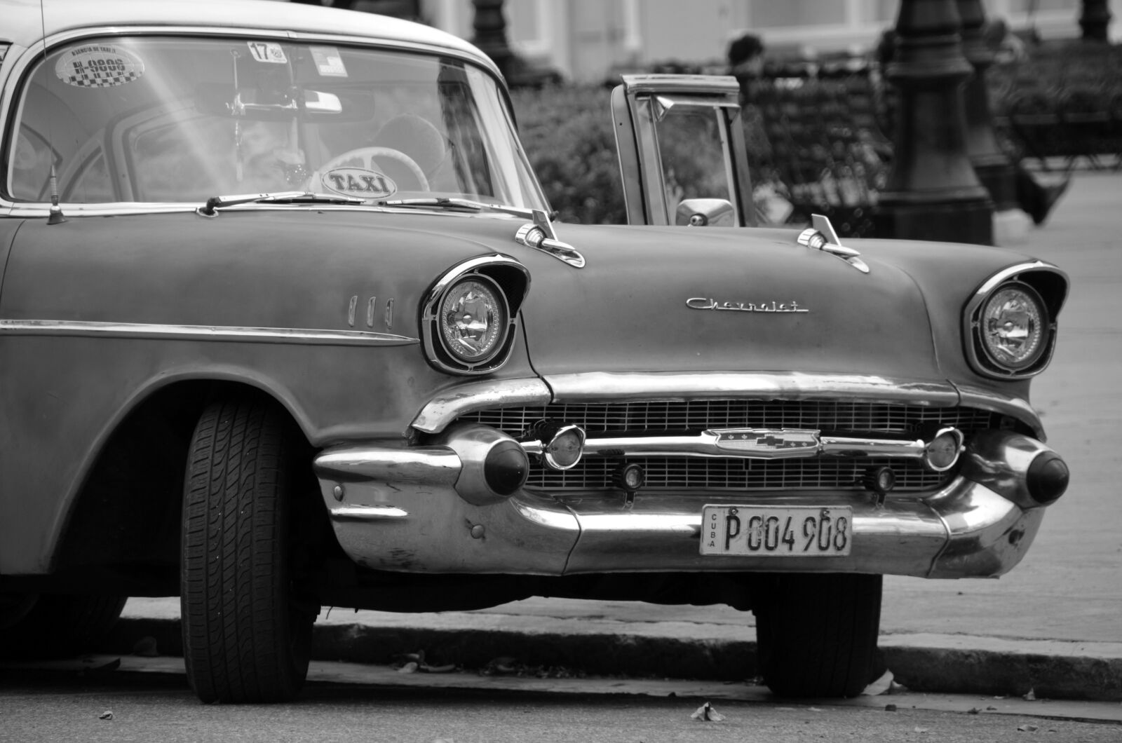 Nikon D5100 sample photo. Oldtimer, cuba, historically photography