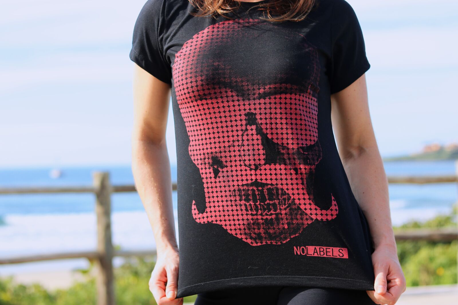 Canon EOS 750D (EOS Rebel T6i / EOS Kiss X8i) sample photo. T-shirt, female, woman photography