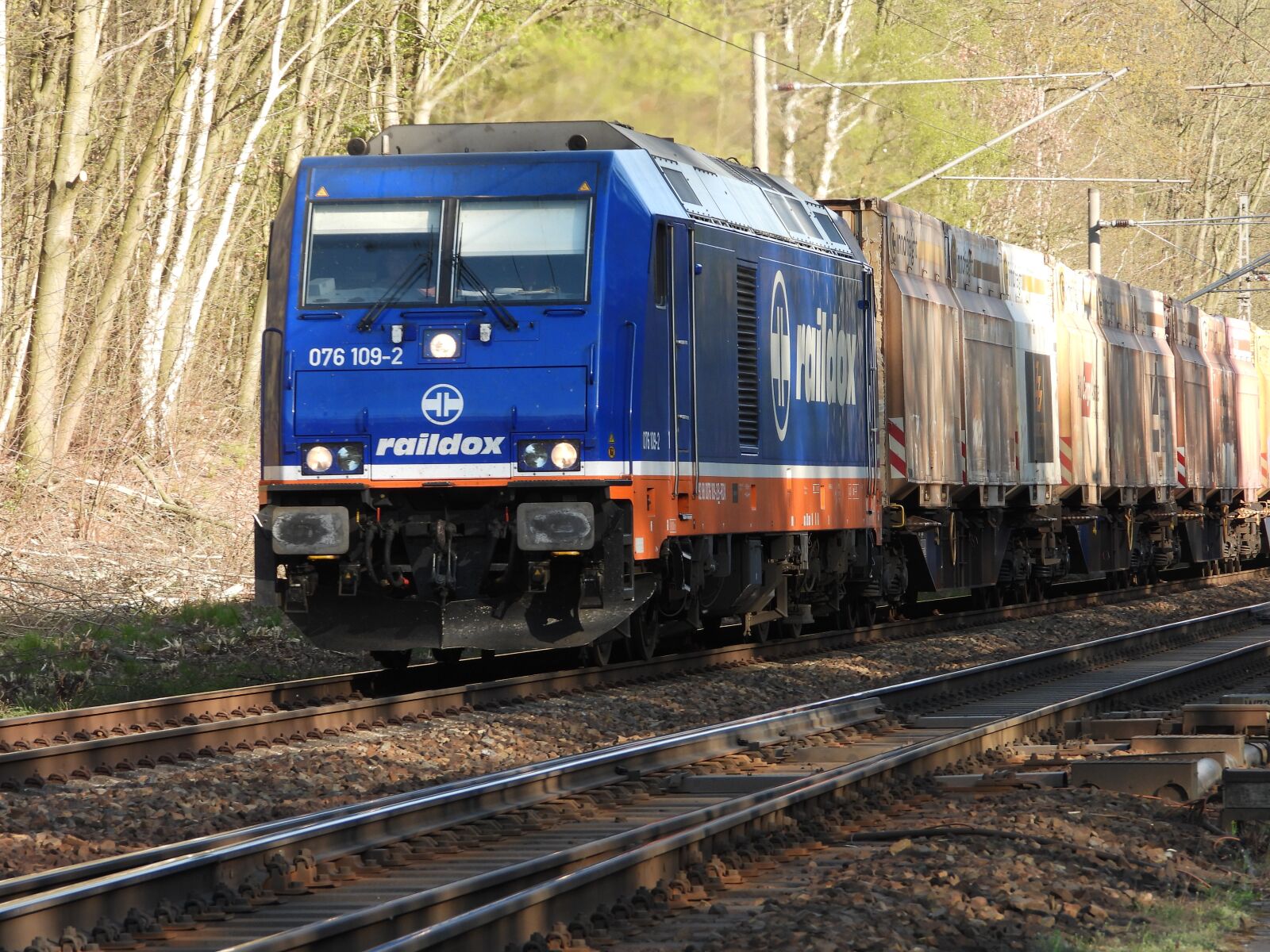 Nikon Coolpix P1000 sample photo. Freight train, diesel locomotive photography