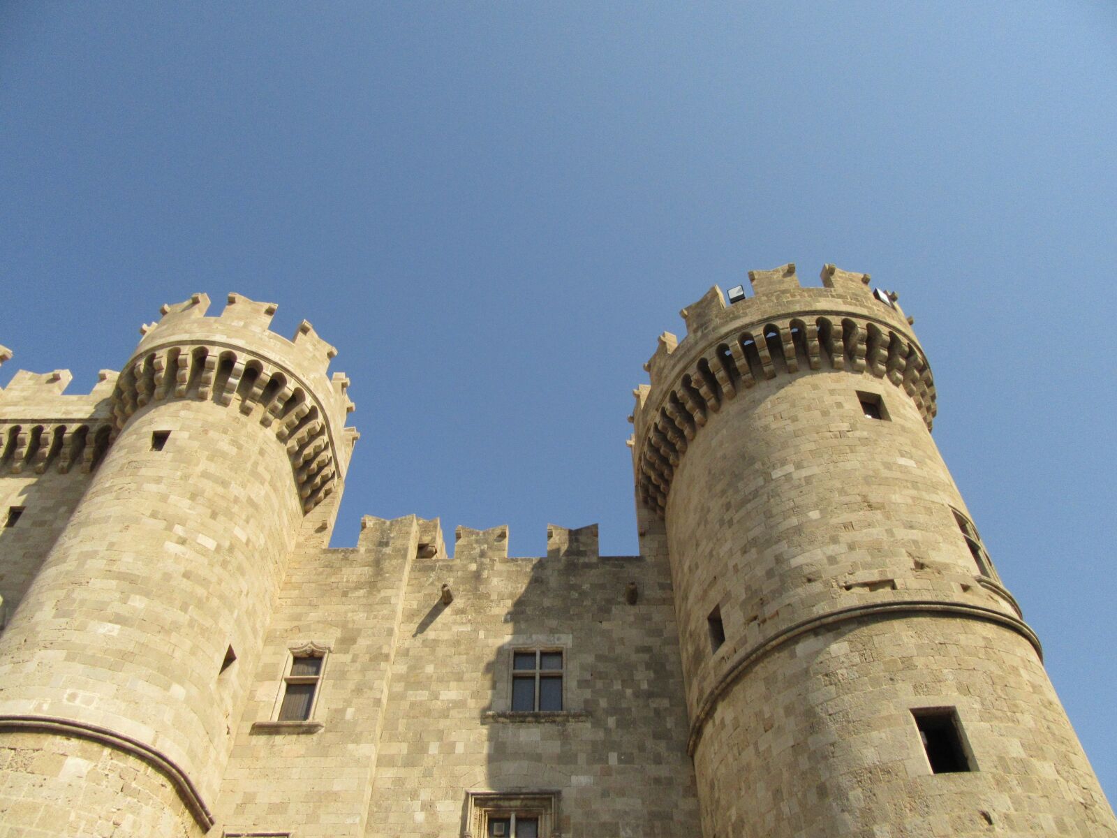 Canon PowerShot SX610 HS sample photo. Grand master's palace, rhodes photography