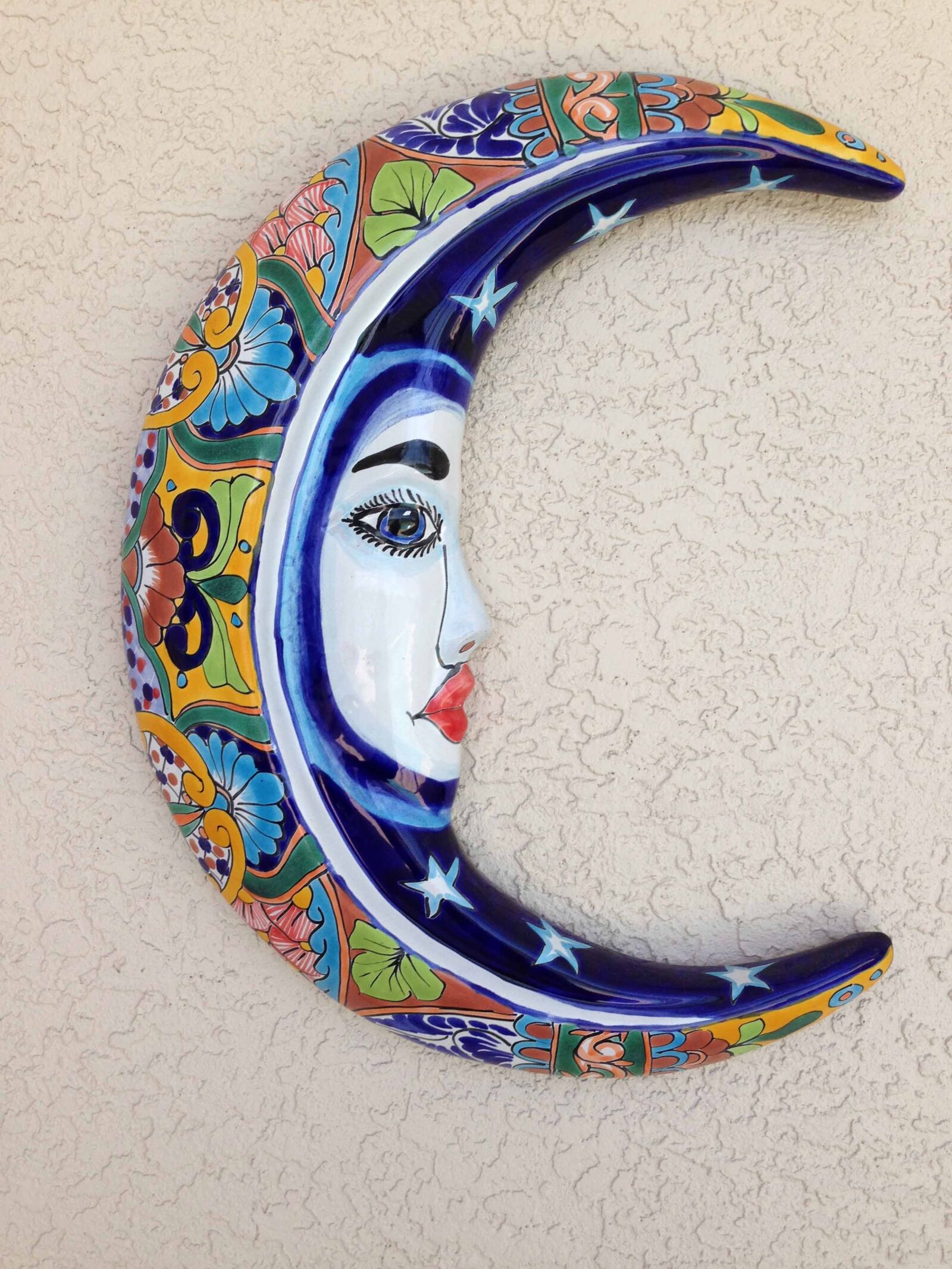 iPhone 5 back camera 4.12mm f/2.4 sample photo. Moon, pottery, crescent photography