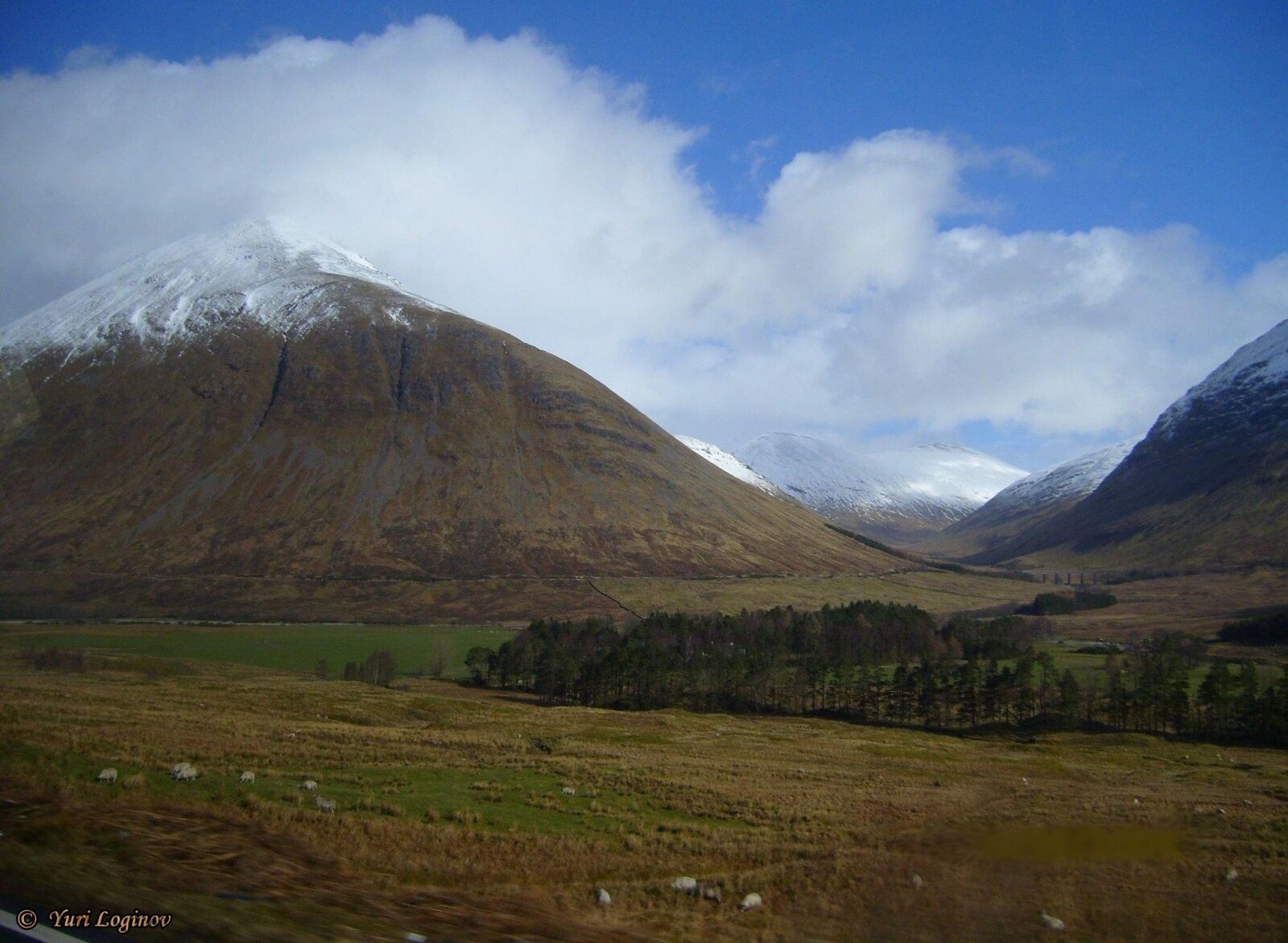 Samsung Digimax S700 / Kenox S700 / Digimax Cyber 730 sample photo. Grampian, mountains, scotland, united photography