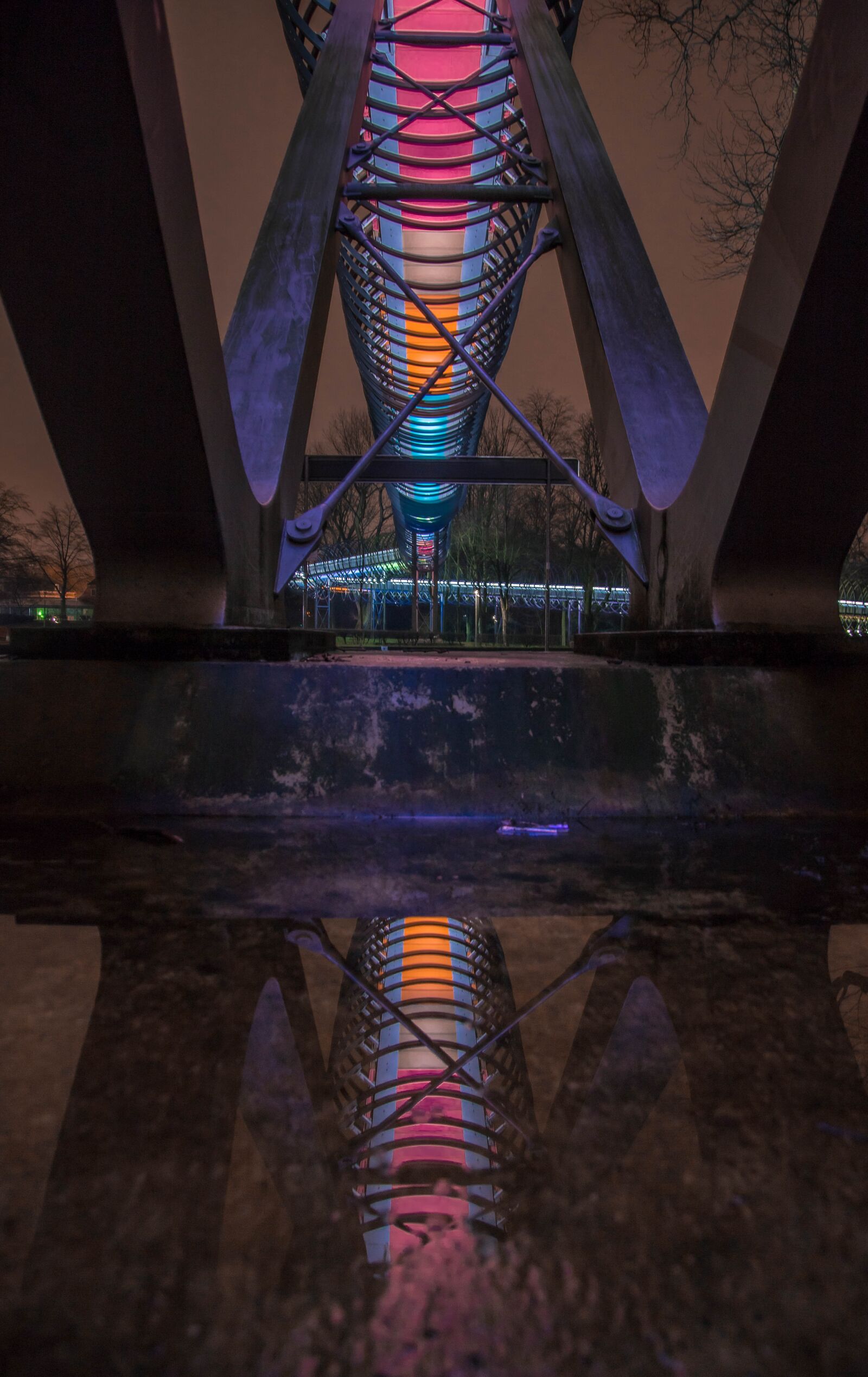 Canon EOS 6D Mark II + Canon EF 24-105mm F4L IS USM sample photo. Bridge, reflection, structure photography
