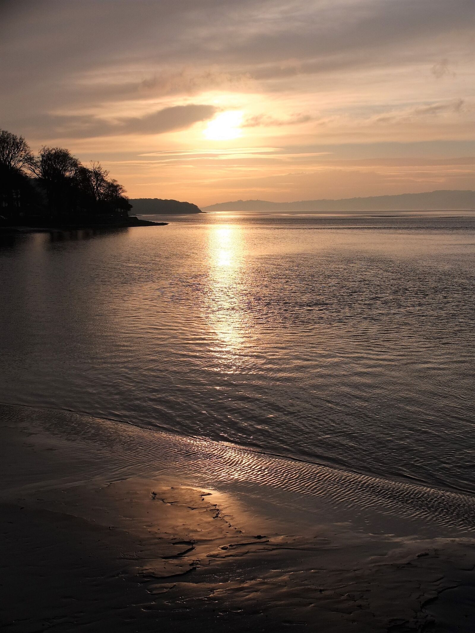 Fujifilm X10 sample photo. Sunset, sea, north sea photography