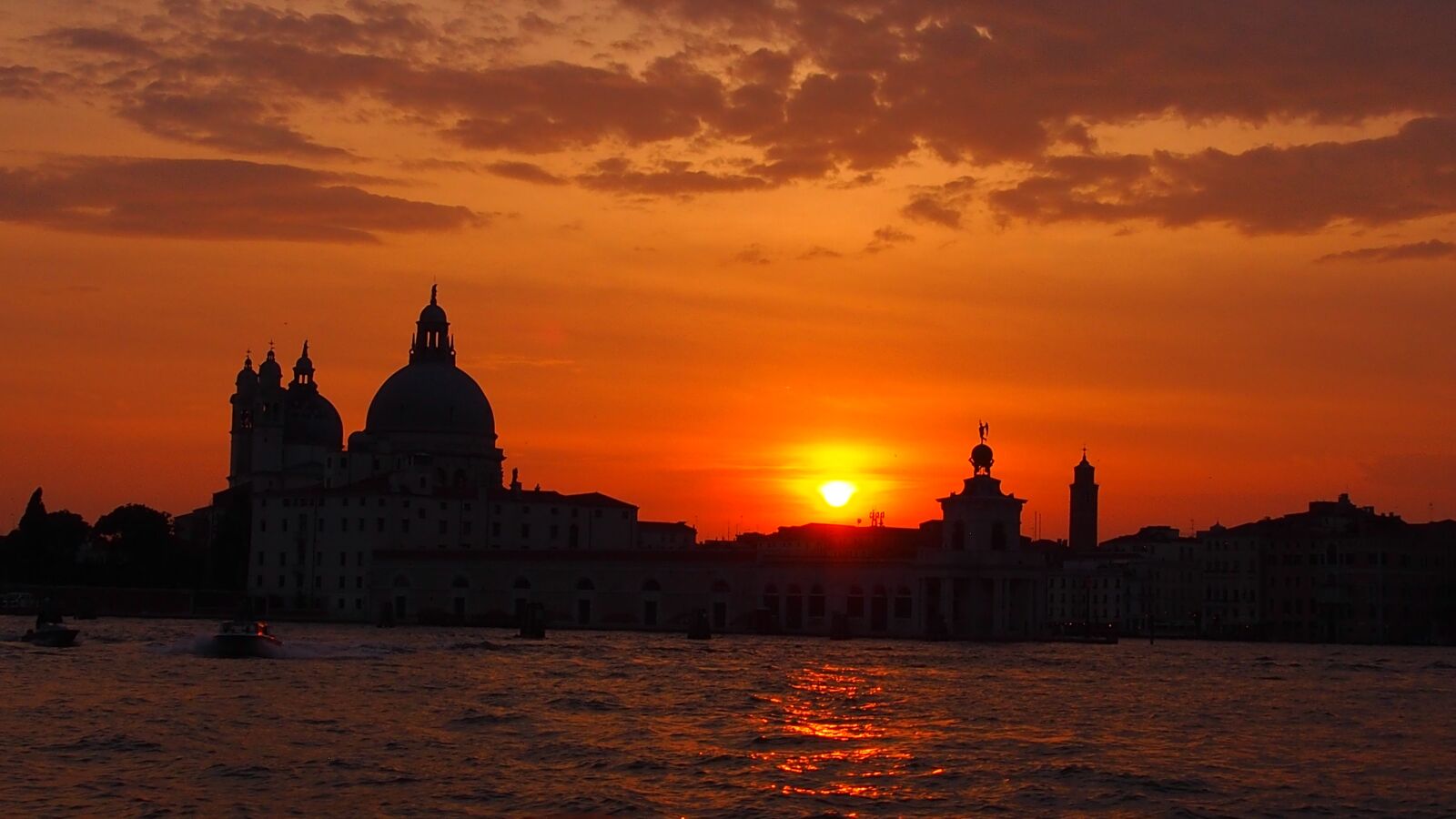 Olympus OM-D E-M5 sample photo. Venice, italy, europe photography