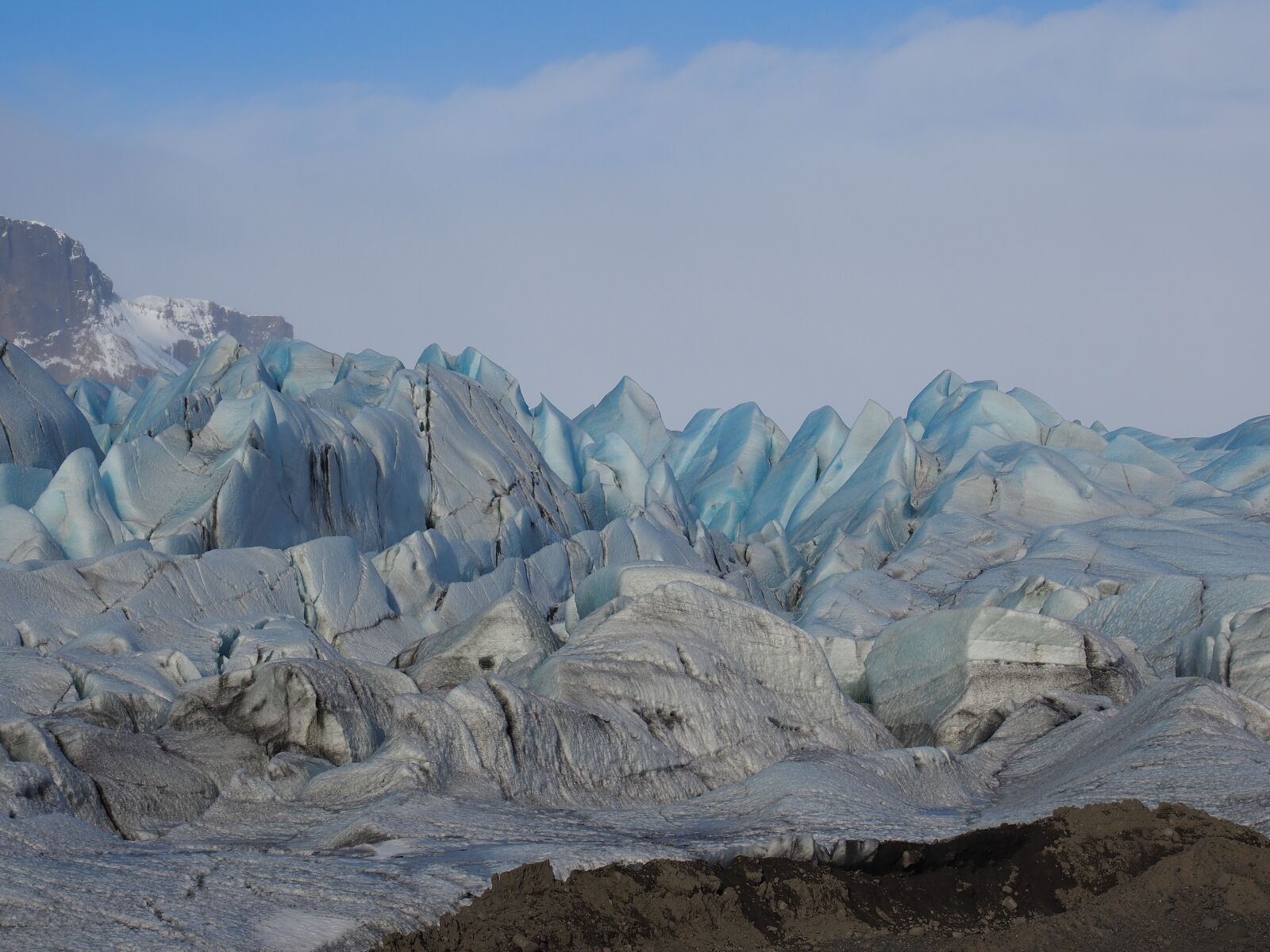 Olympus M.Zuiko Digital ED 12-100mm F4.0 IS Pro sample photo. Glacier tongue, icefall, skaftafellsj photography