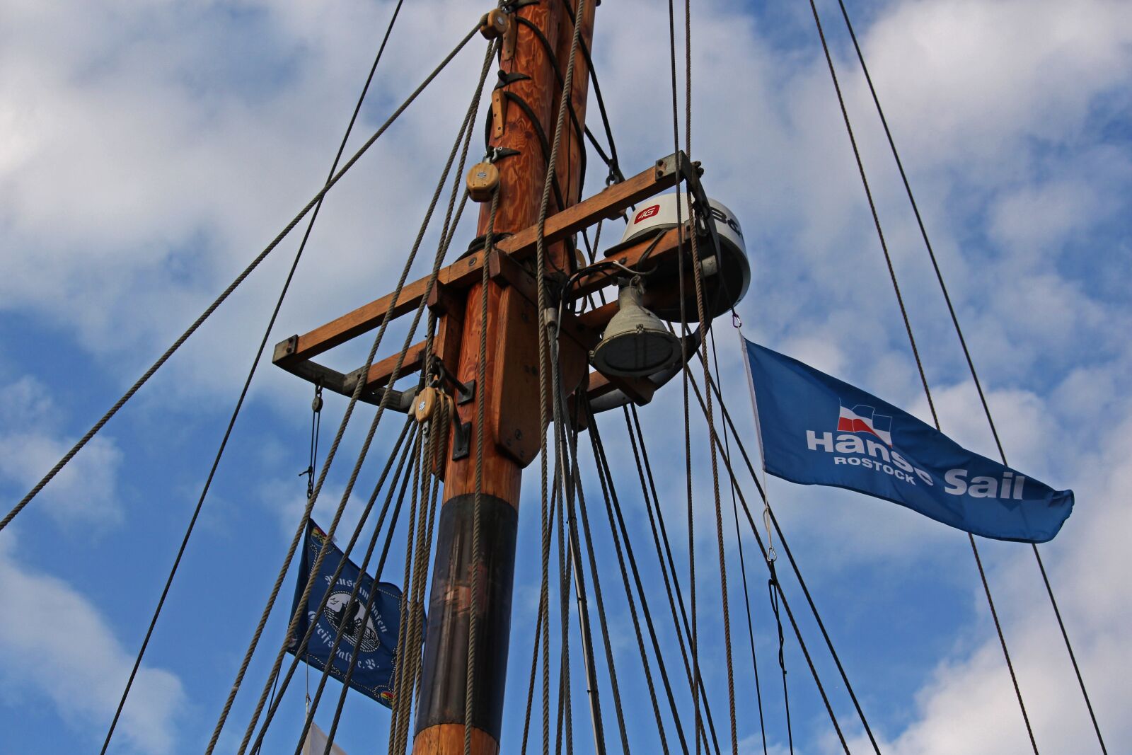 Canon EF-S 55-250mm F4-5.6 IS STM sample photo. Hanse sail, maritime, shipping photography