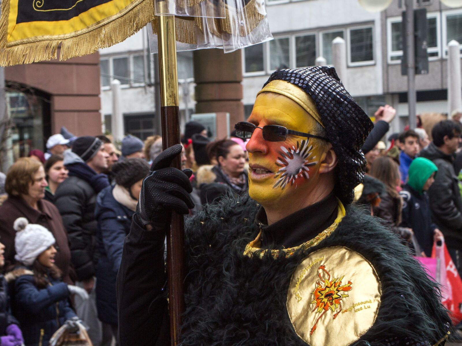 Canon EOS 600D (Rebel EOS T3i / EOS Kiss X5) sample photo. Carnival, move, street carnival photography