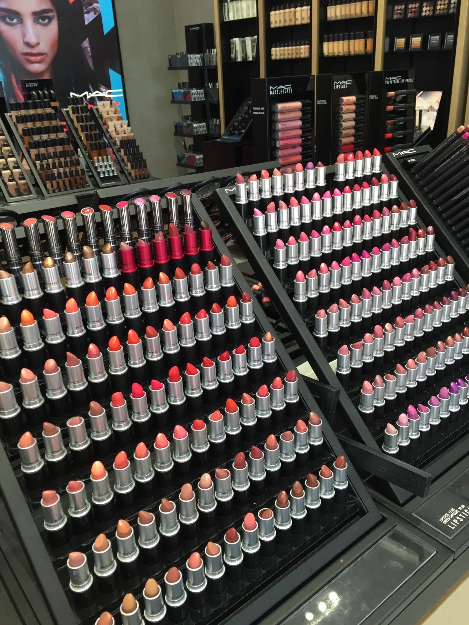 Apple iPhone 6 sample photo. Lipstick, mac, makeup photography