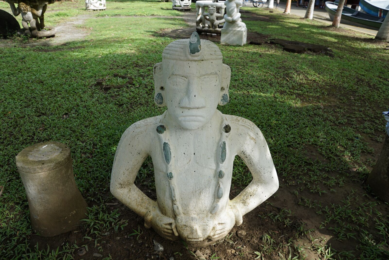 Sony DT 16-50mm F2.8 SSM sample photo. Costa rica, figure, stone photography
