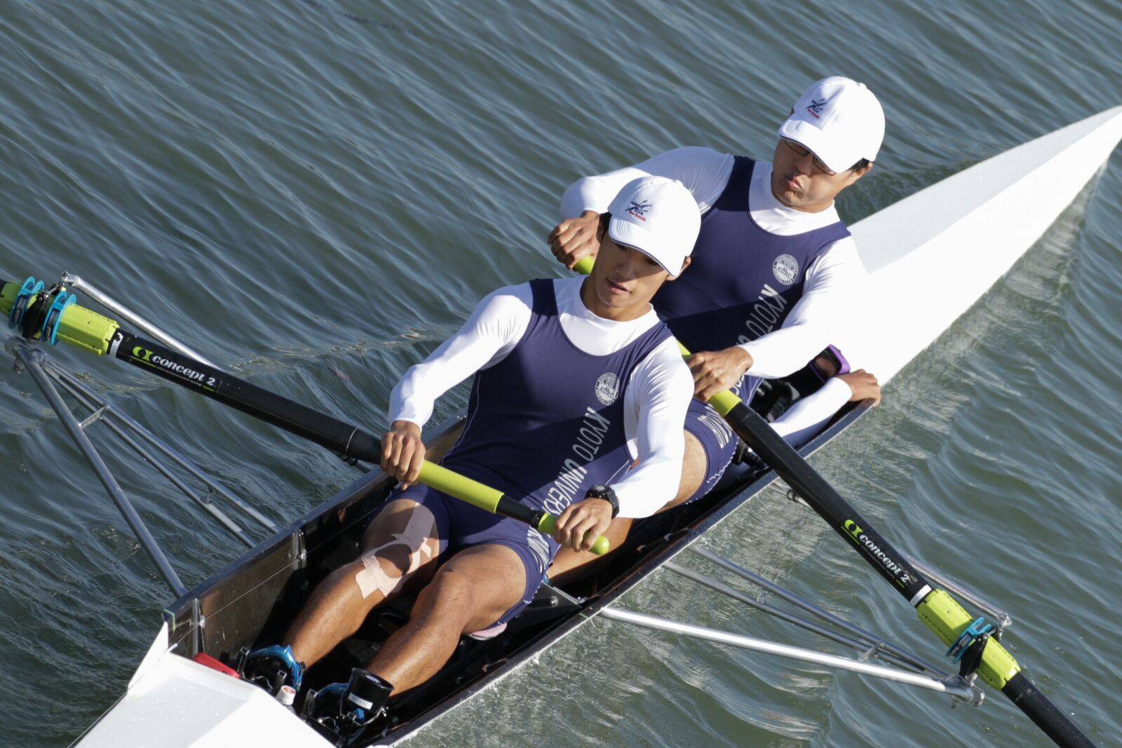 Canon EOS 7D + Canon EF 100-400mm F4.5-5.6L IS II USM sample photo. Rowing, boat, water photography
