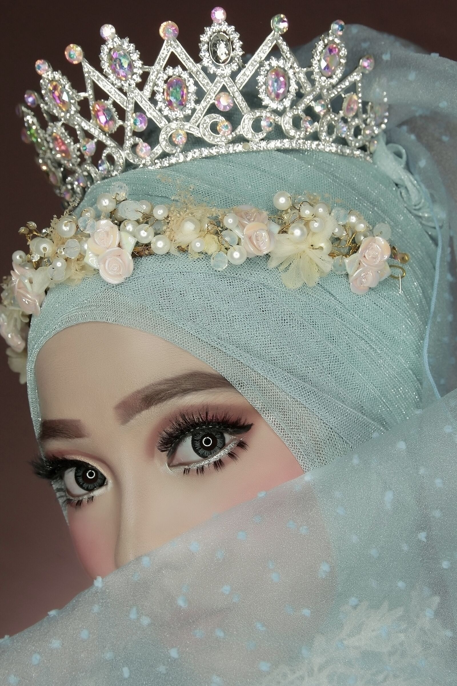 Canon EOS 60D sample photo. Women, gorgeous, grooming photography