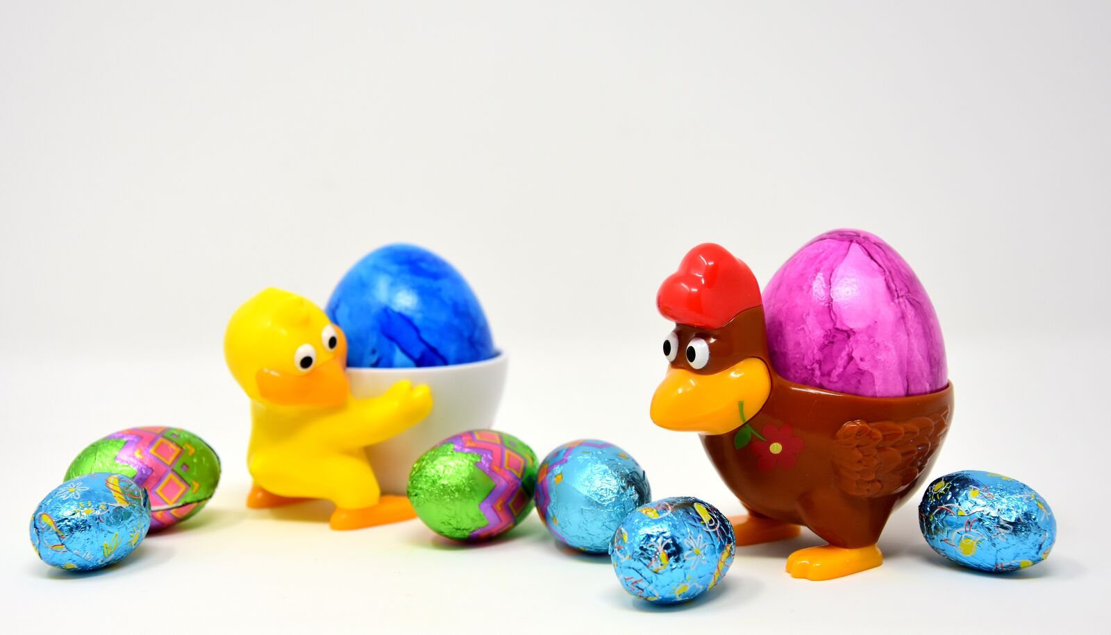 Nikon D7200 sample photo. Easter egg, chicks, chicken photography