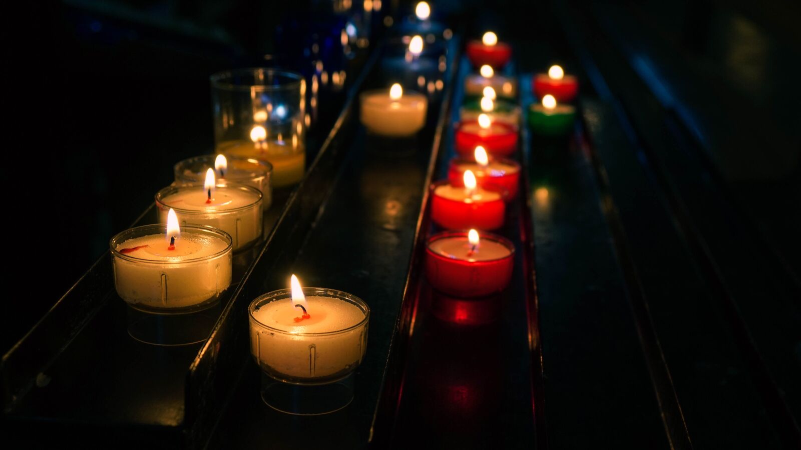 Sony a6500 sample photo. Candles, church, religion photography