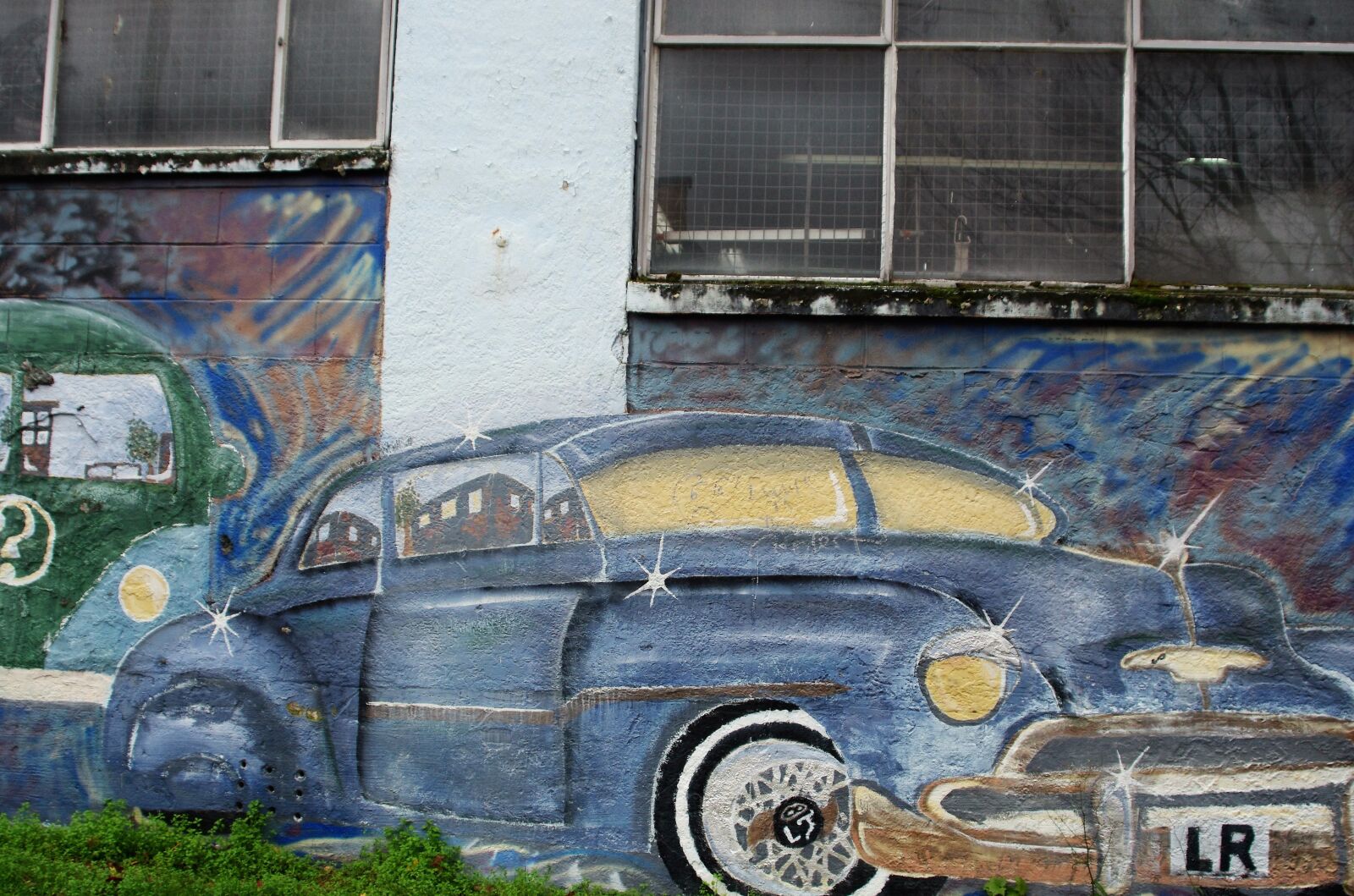Pentax K-5 sample photo. Art, wall, car photography