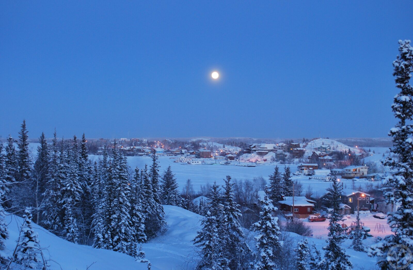Nikon D60 sample photo. Yellowknife, northwest territories, winter photography