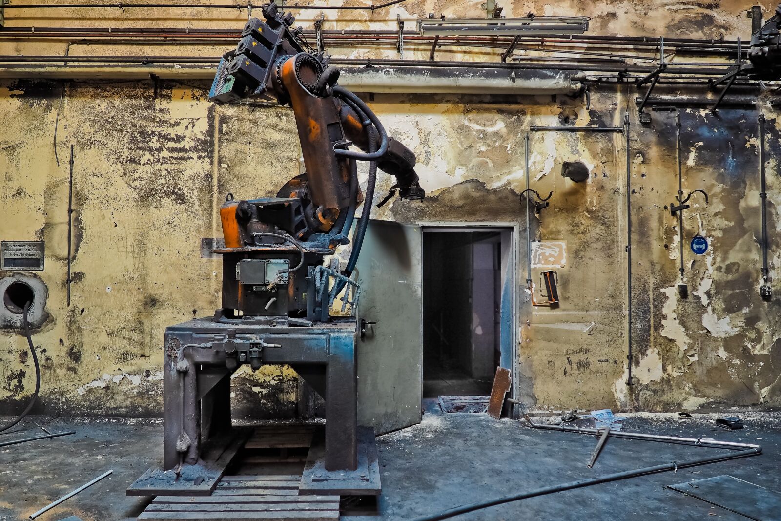 Olympus OM-D E-M10 sample photo. Lost places, machines, old photography