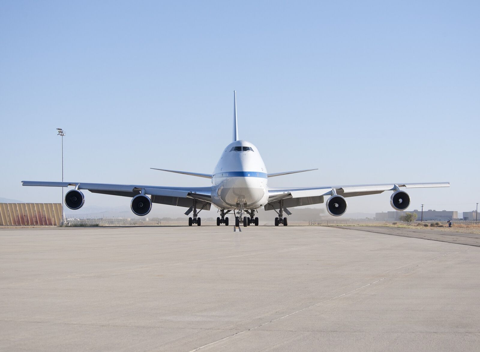 Nikon D3X sample photo. Jetliner, boeing 747sp, modified photography