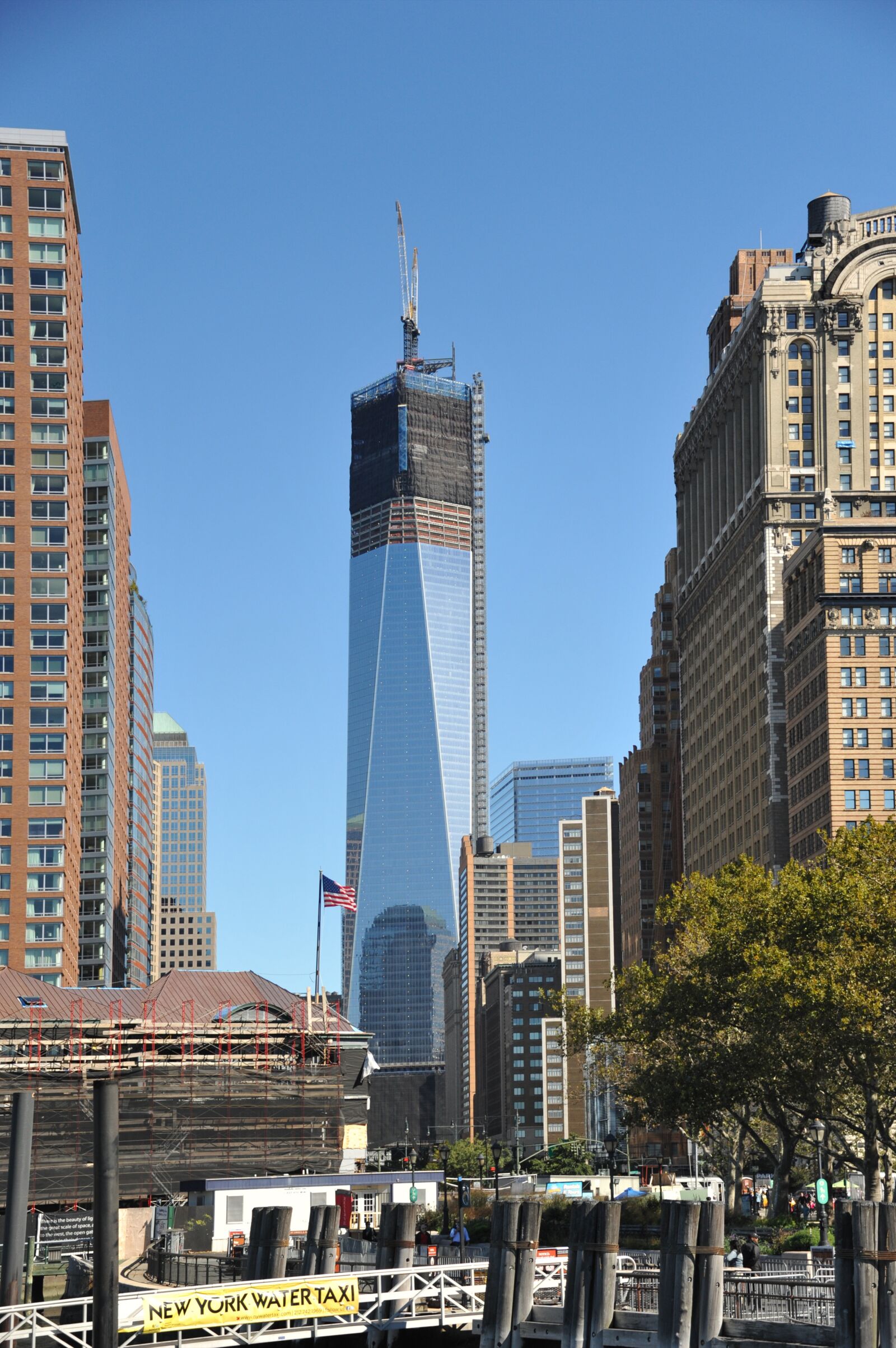Nikon D700 sample photo. Skyscraper, city, architecture photography