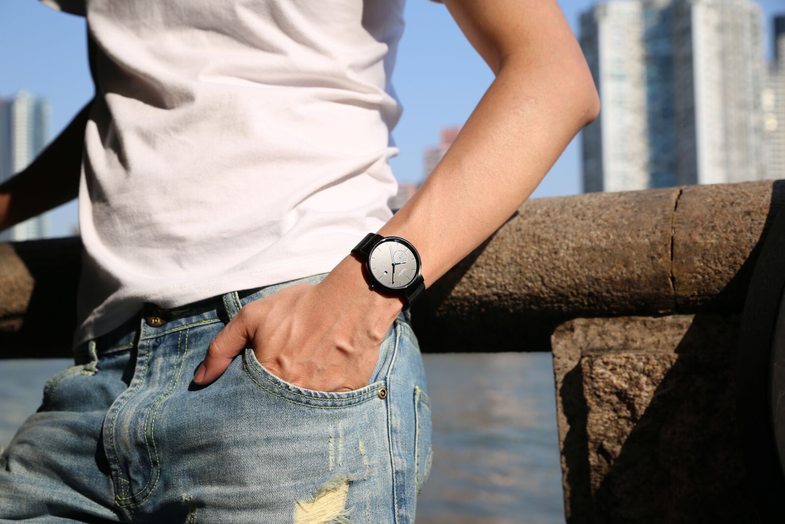 Canon EOS 6D sample photo. Watch, simple, scene photography