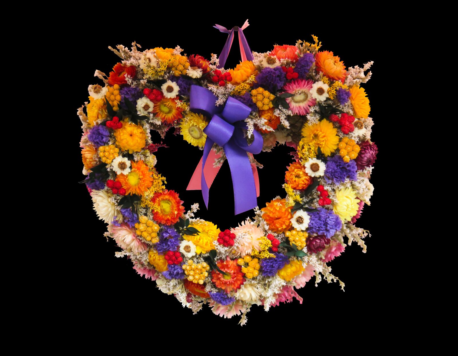 Canon PowerShot SX710 HS sample photo. Flowers, arrangement, heart photography