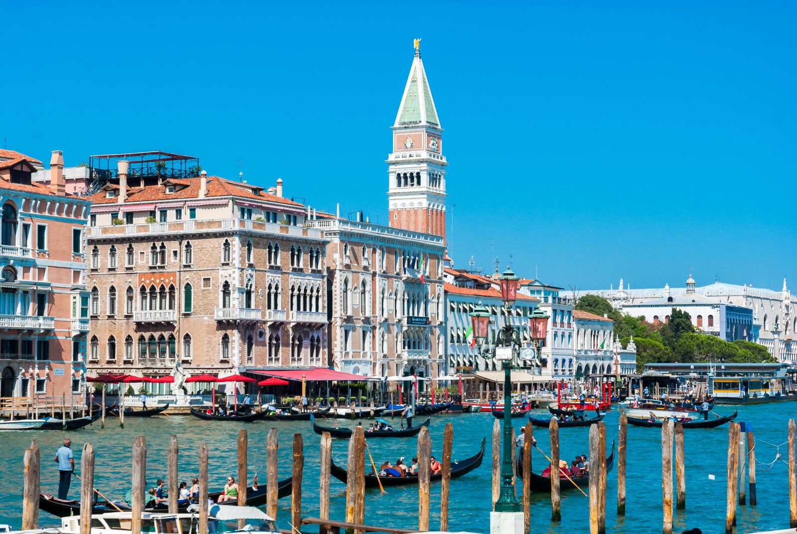 Nikon D80 sample photo. Venice, the sun, holidays photography