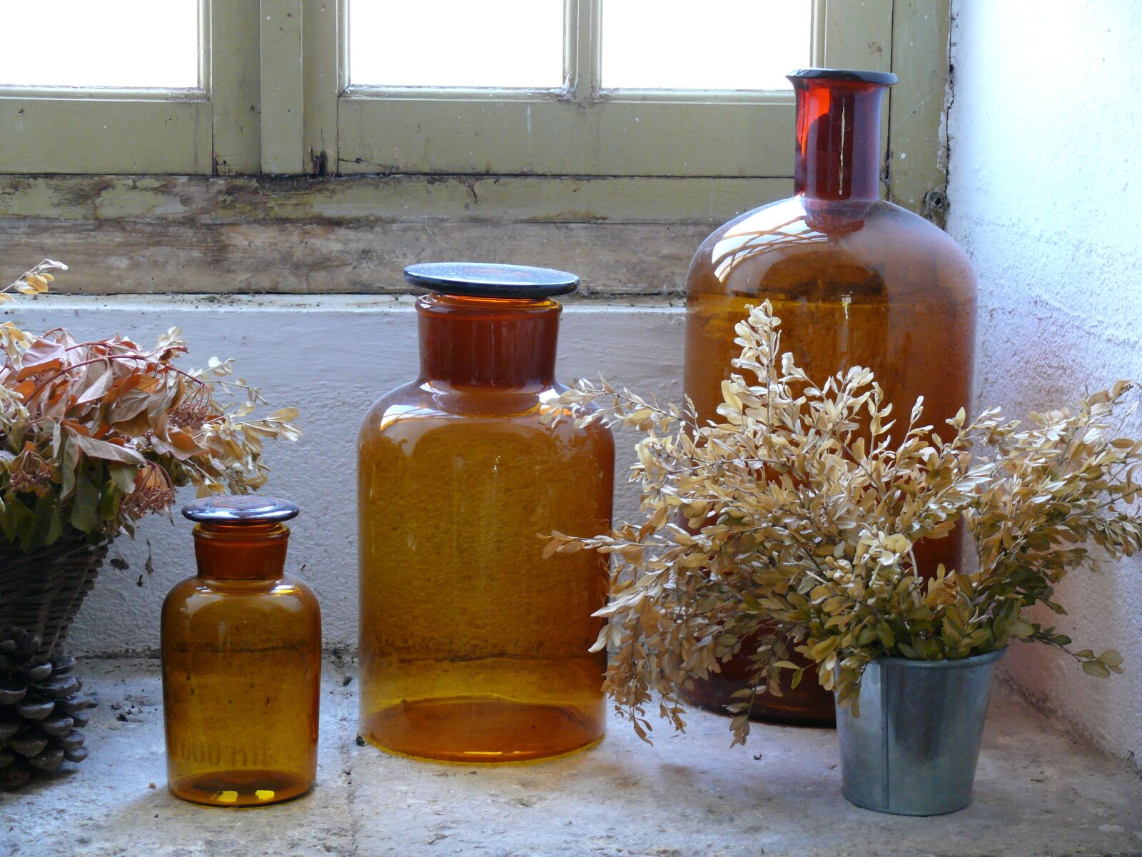 Panasonic DMC-FZ50 sample photo. Still life, window, bottles photography