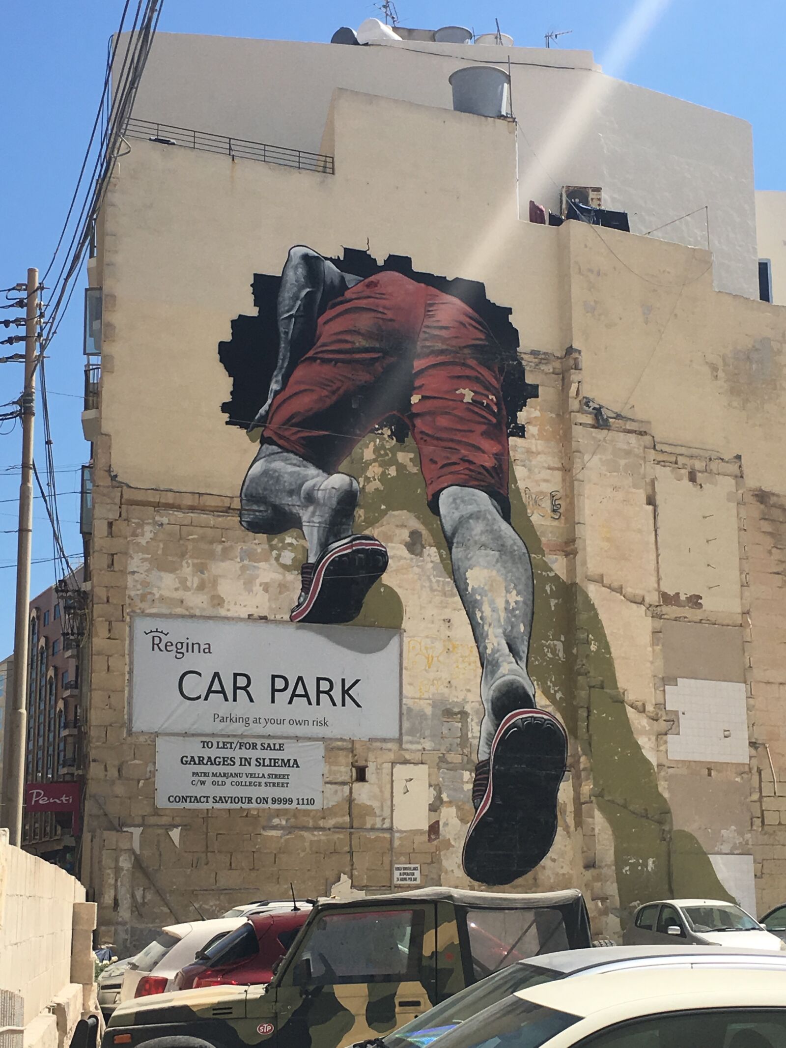 Apple iPhone 6s sample photo. Graffiti, wall, palazzo photography