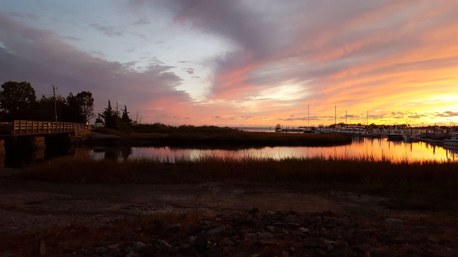 Samsung Galaxy S6 sample photo. Clinton, connecticut, harbor photography