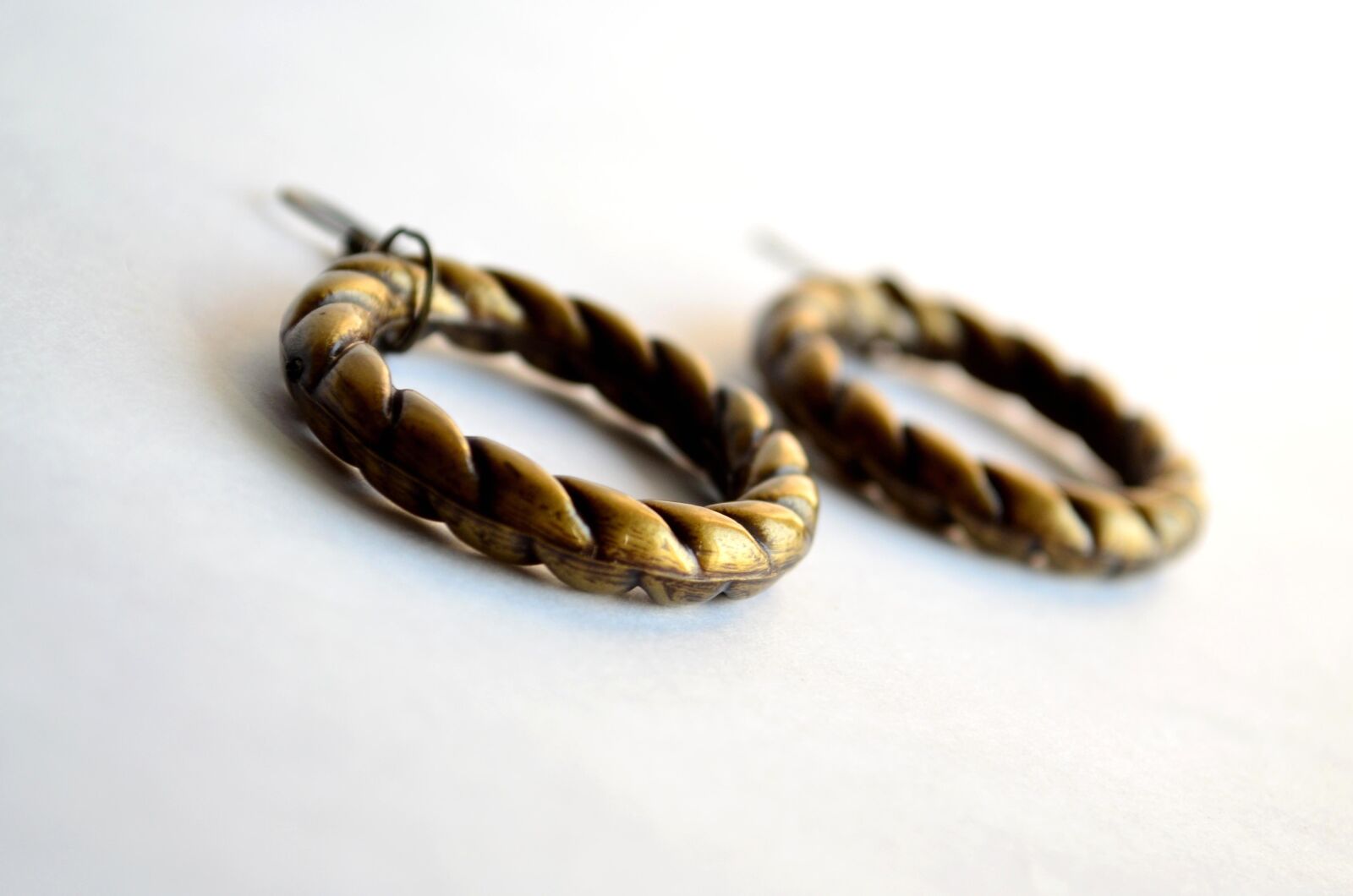 Nikon D5100 sample photo. Earrings, brass, copper, metal photography