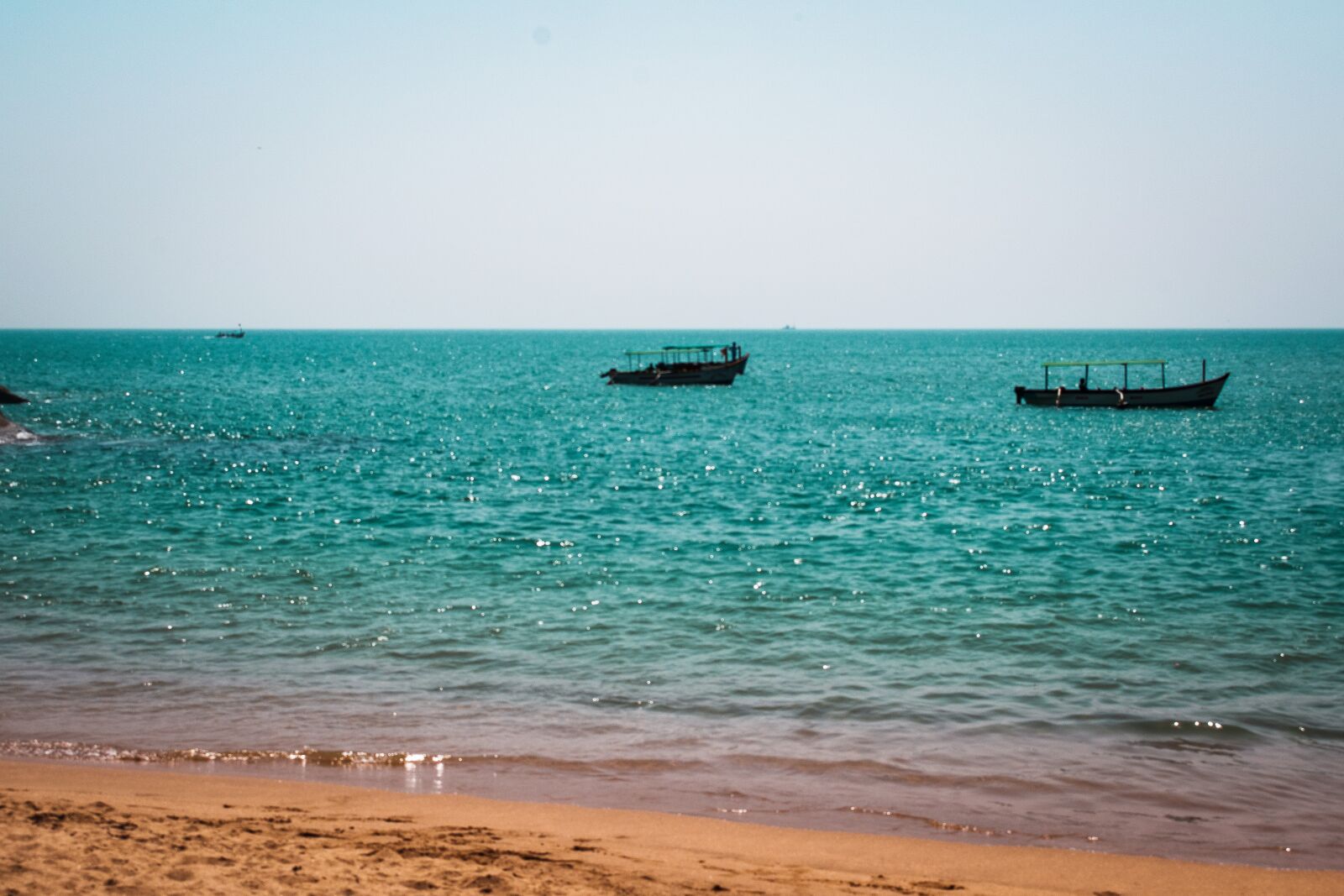 Nikon D5600 sample photo. Butterfly beach, goa, india photography