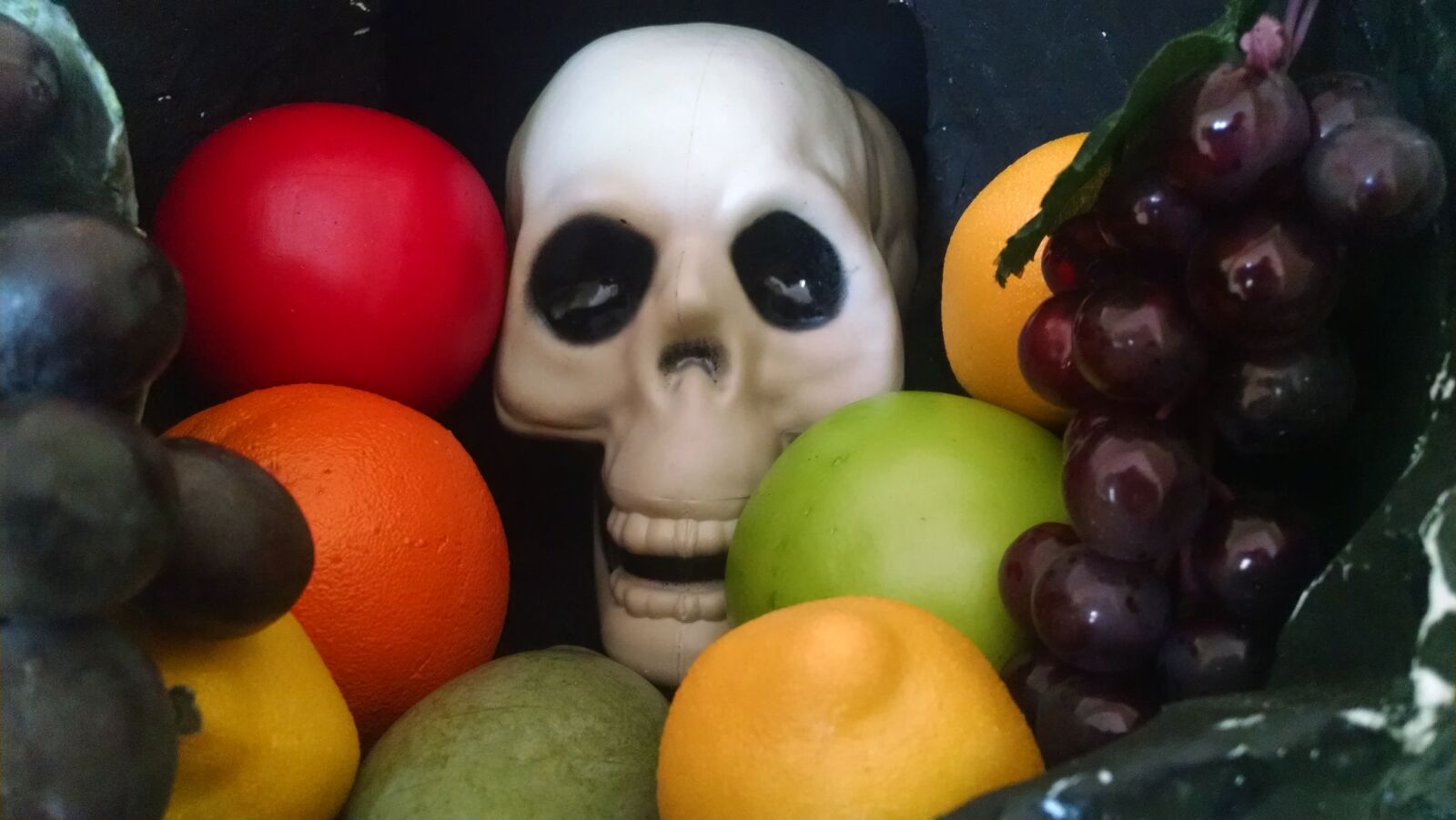 Motorola Droid Mini sample photo. Fruit, skull, colorful photography