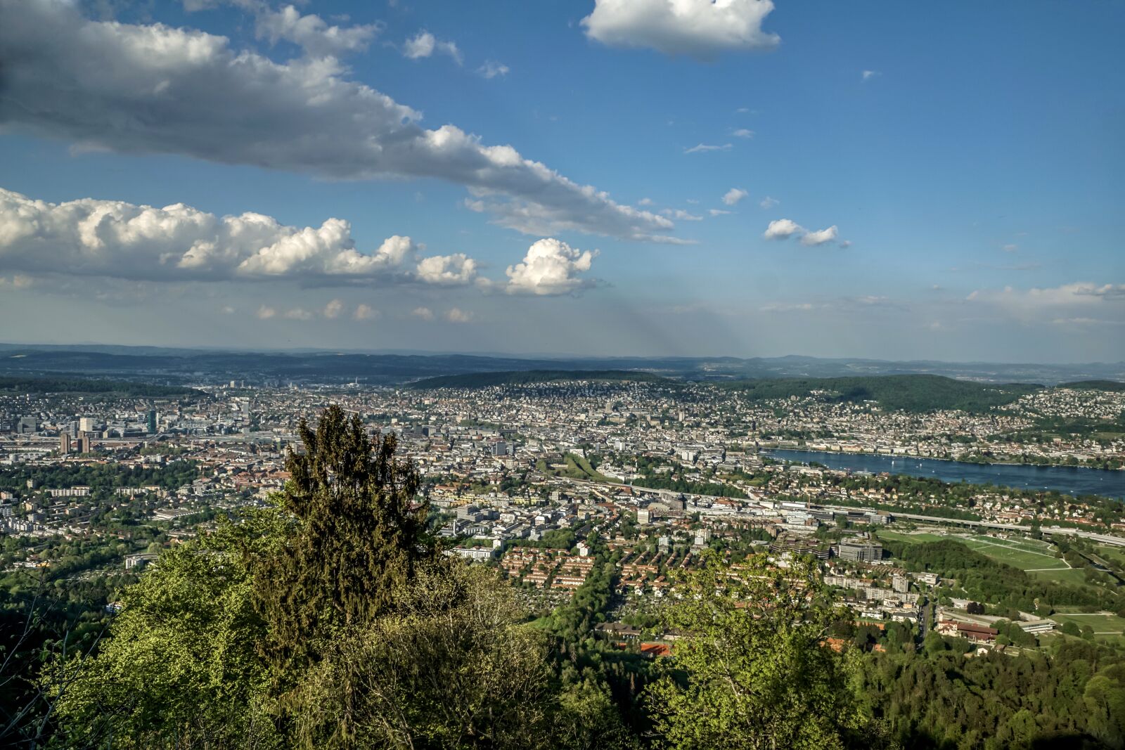 Sony DT 18-135mm F3.5-5.6 SAM sample photo. Zurich, panorama, landscape photography