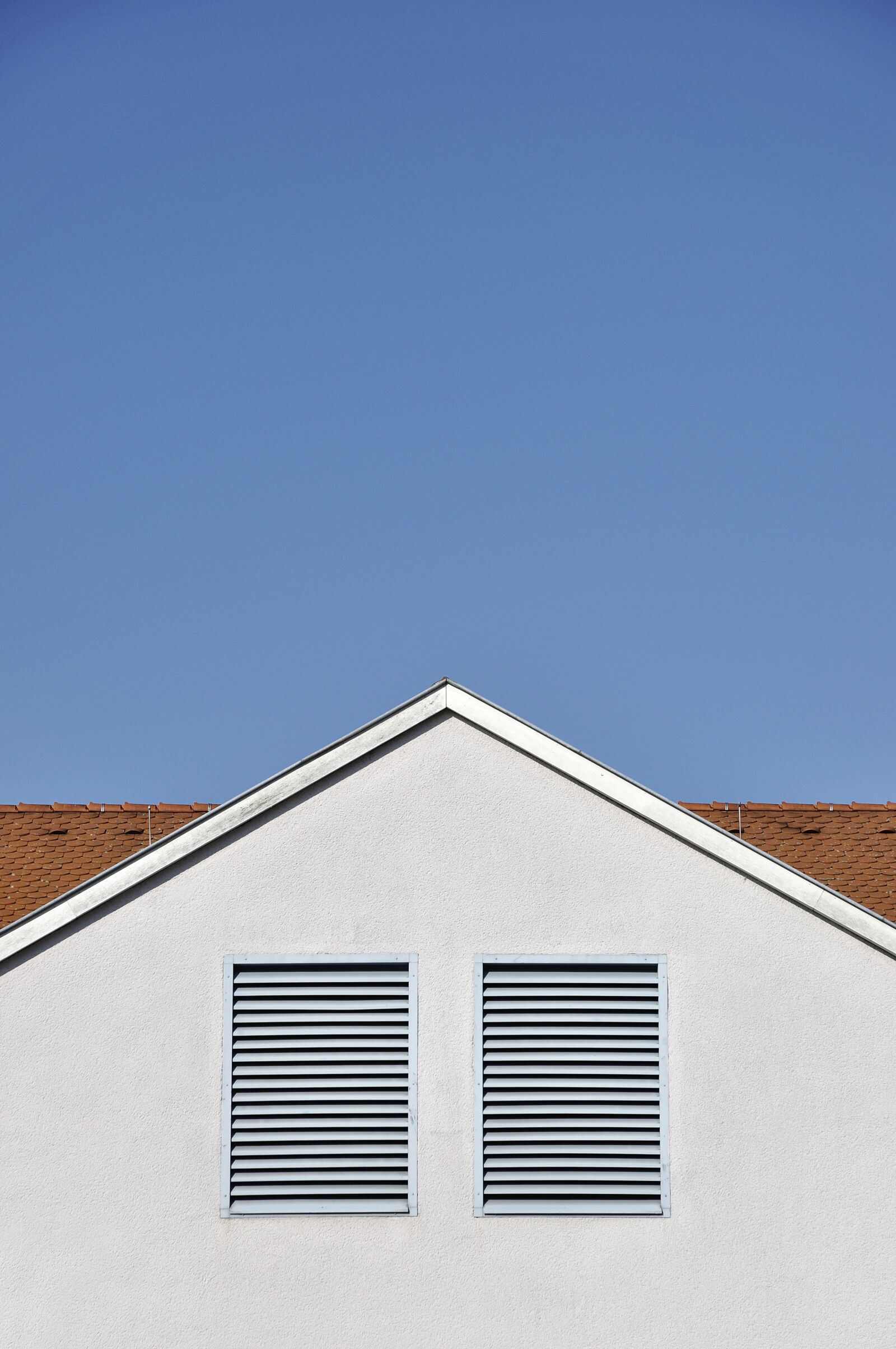 Nikon D90 sample photo. House, roof, sky photography