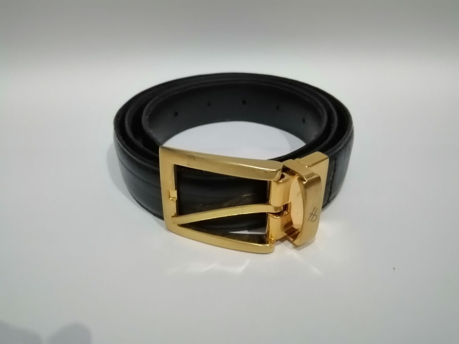 HUAWEI JKM-LX1 sample photo. Belt, clothes, me photography