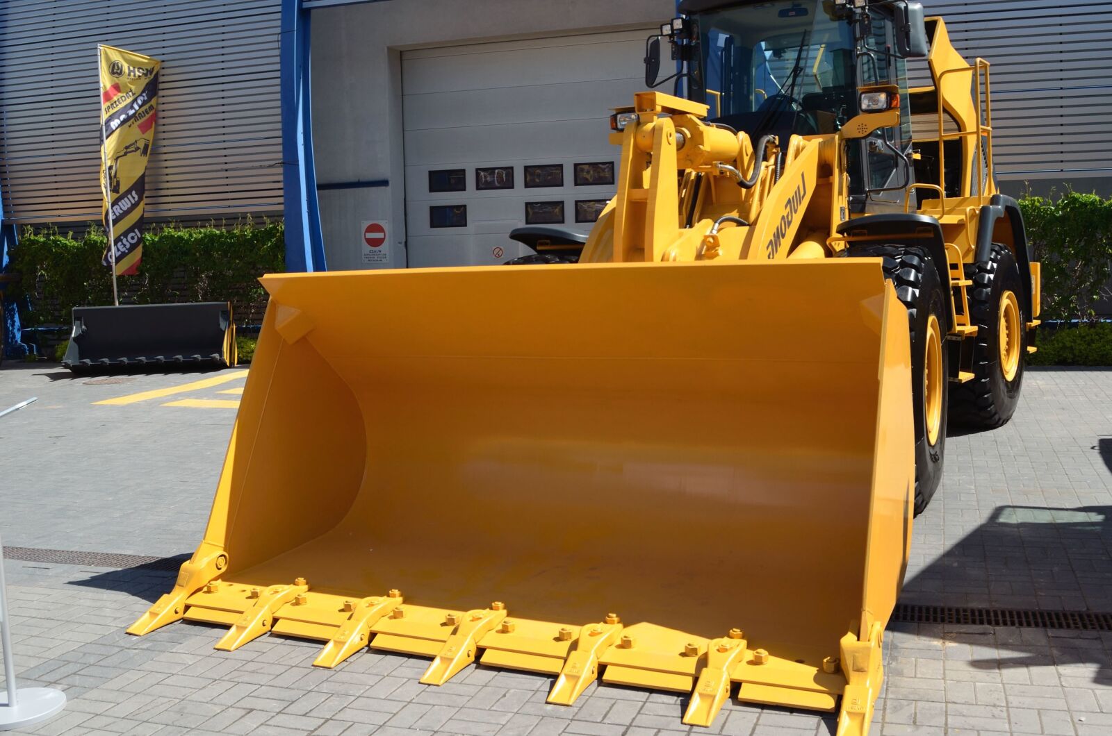 Nikon D5100 sample photo. Excavator, hydraulics, machine, vehicle photography