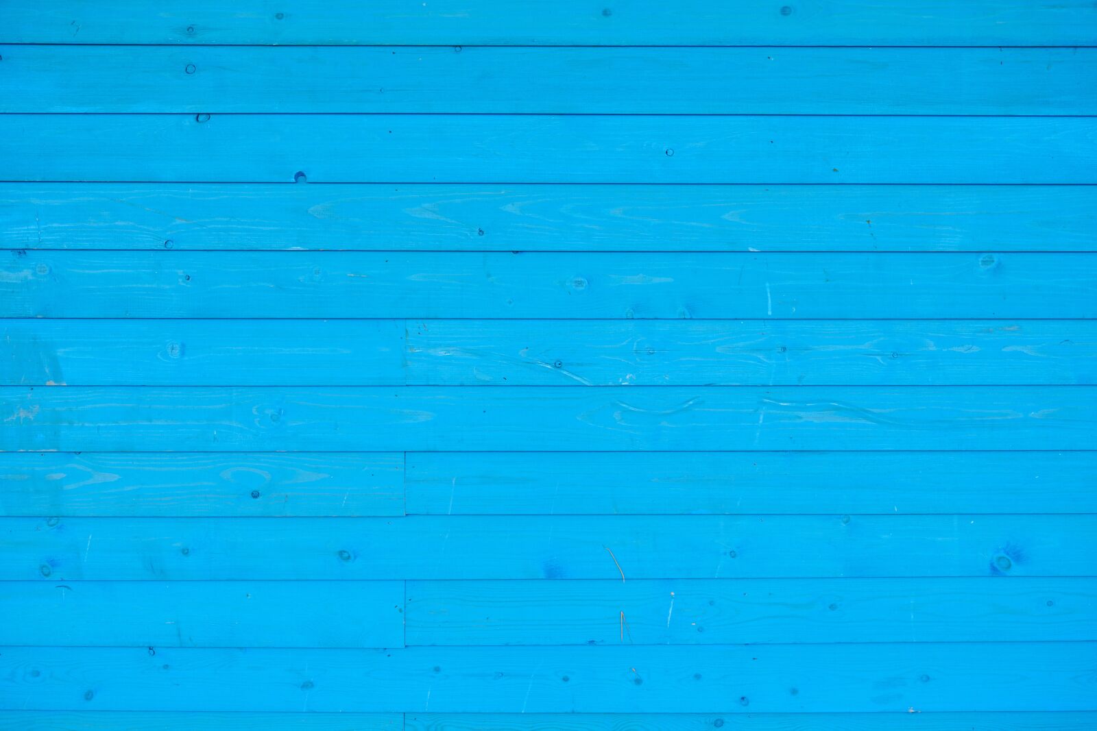 Sony a7R II sample photo. Blue, wall, wood-fibre boards photography