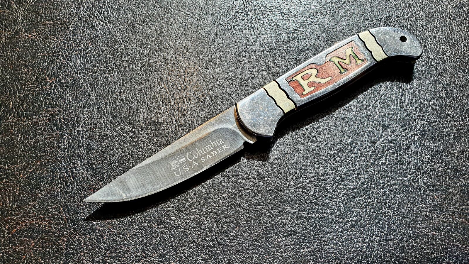 Samsung Galaxy S10e sample photo. Columbia, knife, pocket knife photography