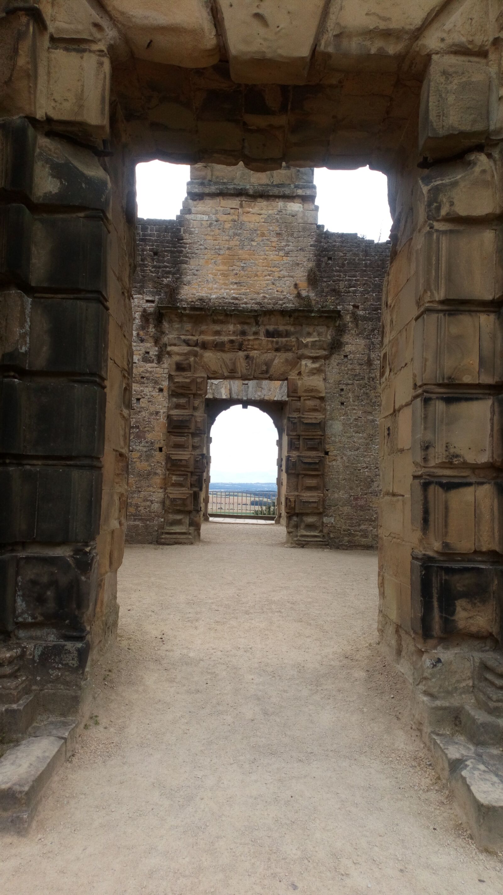Sony Xperia L1 sample photo. Castle, ruins, old photography