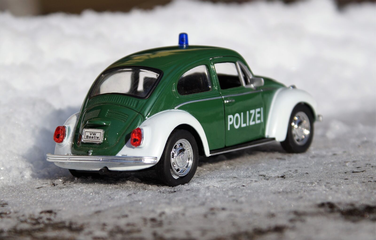 Sony DT 18-70mm F3.5-5.6 sample photo. Model car, auto, vw photography