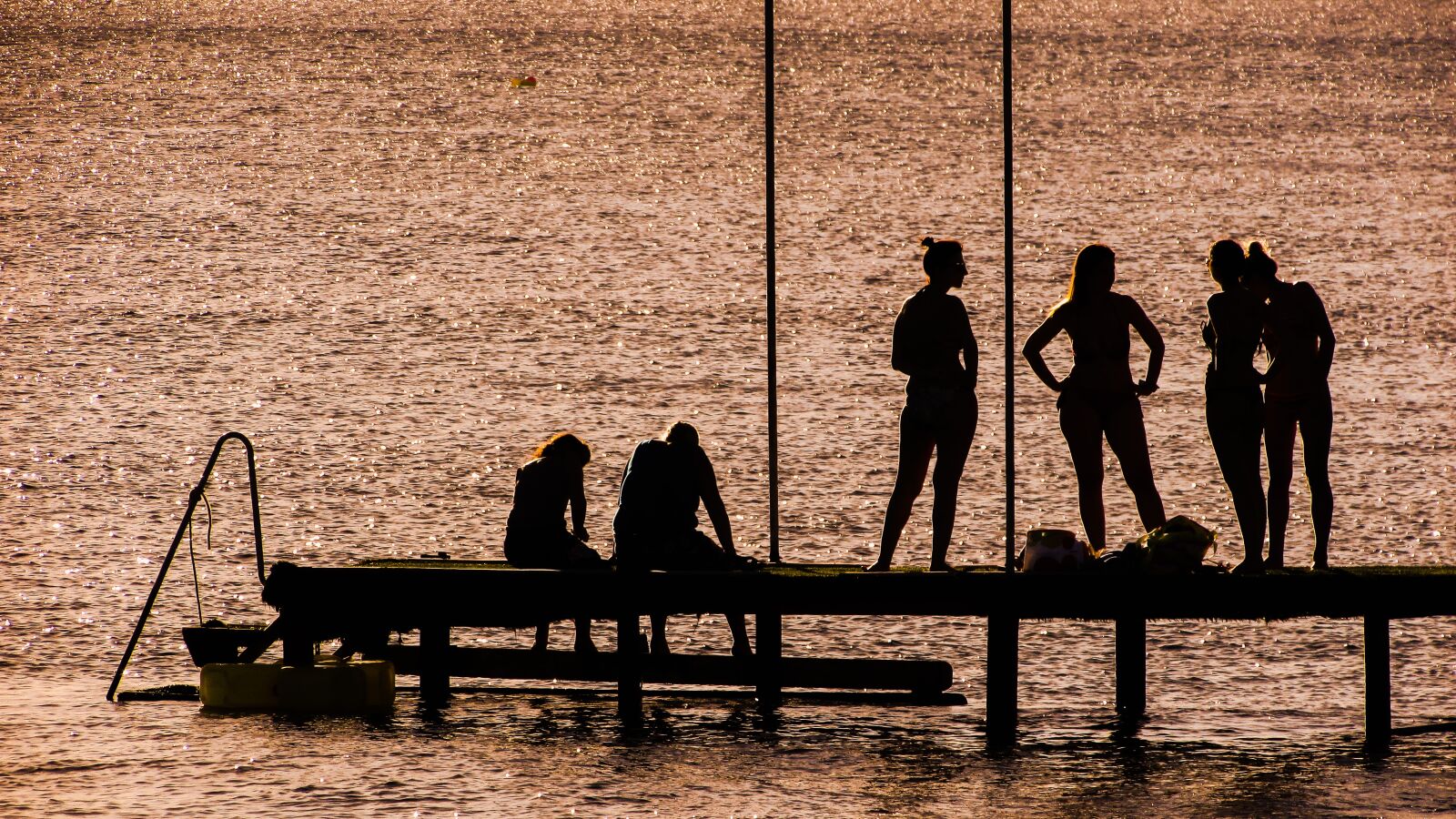 Canon PowerShot SX400 IS sample photo. Shadows, people, afternoon photography