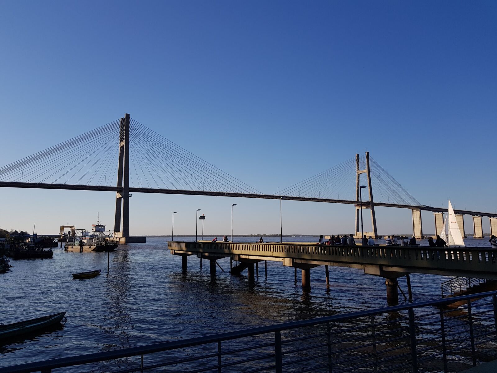Samsung Galaxy S8+ sample photo. Bridge, atardercer, rosario photography