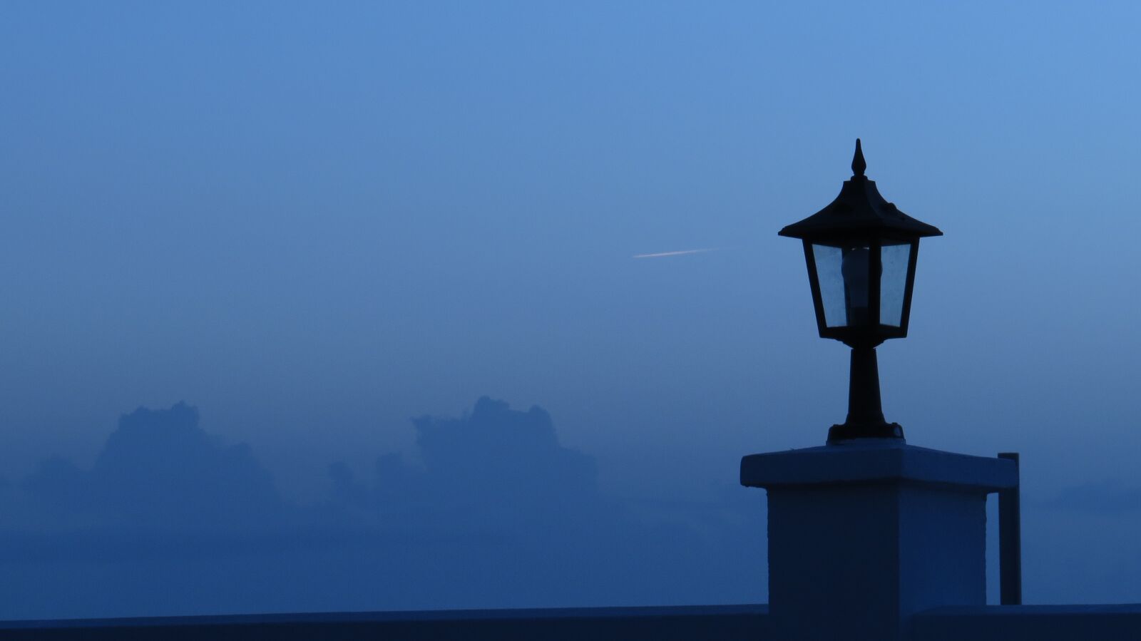 Canon PowerShot SX50 HS sample photo. Light, night, sky photography