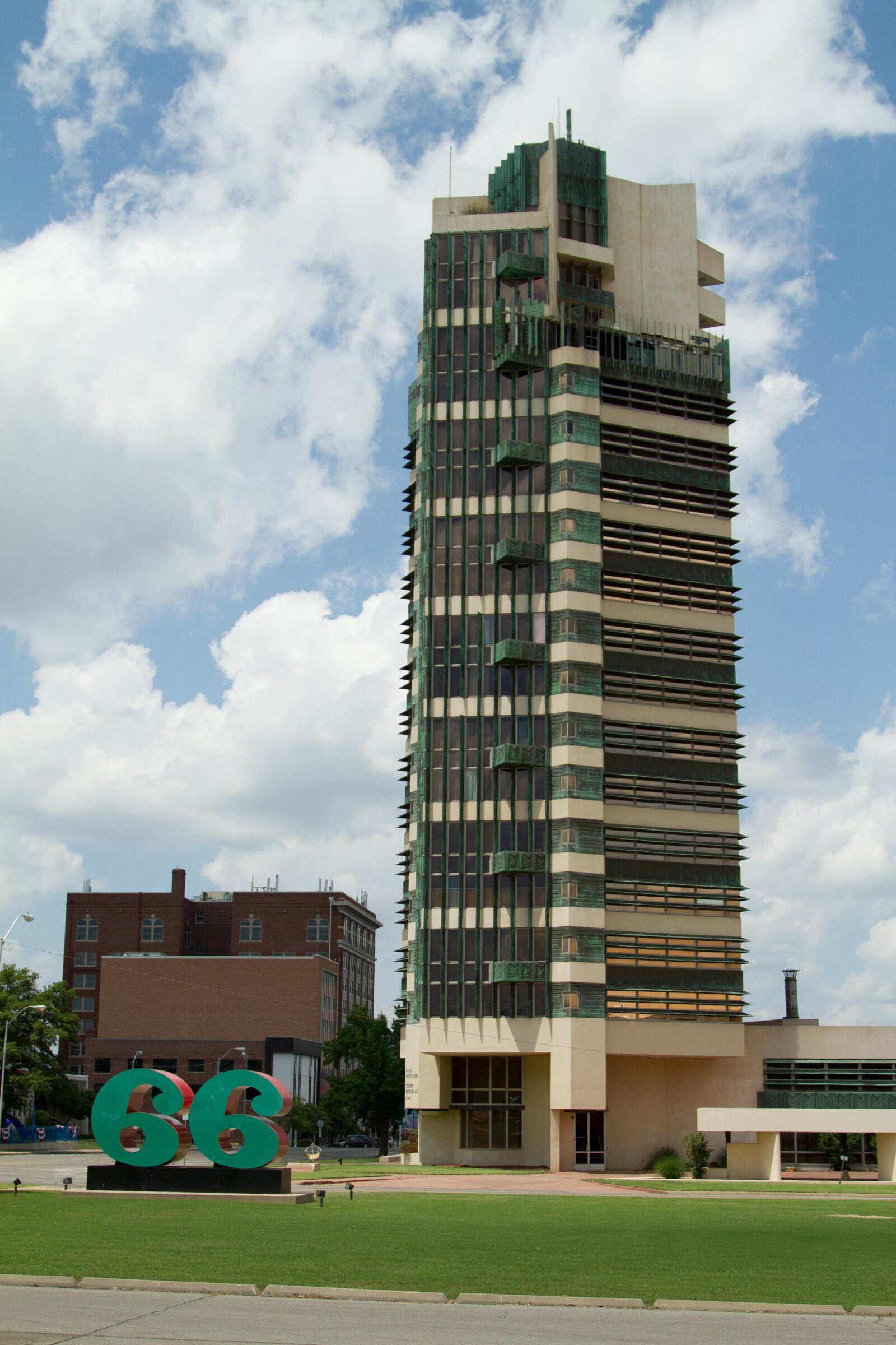 Canon EOS 7D sample photo. Skyscraper, frank lloyd wright photography