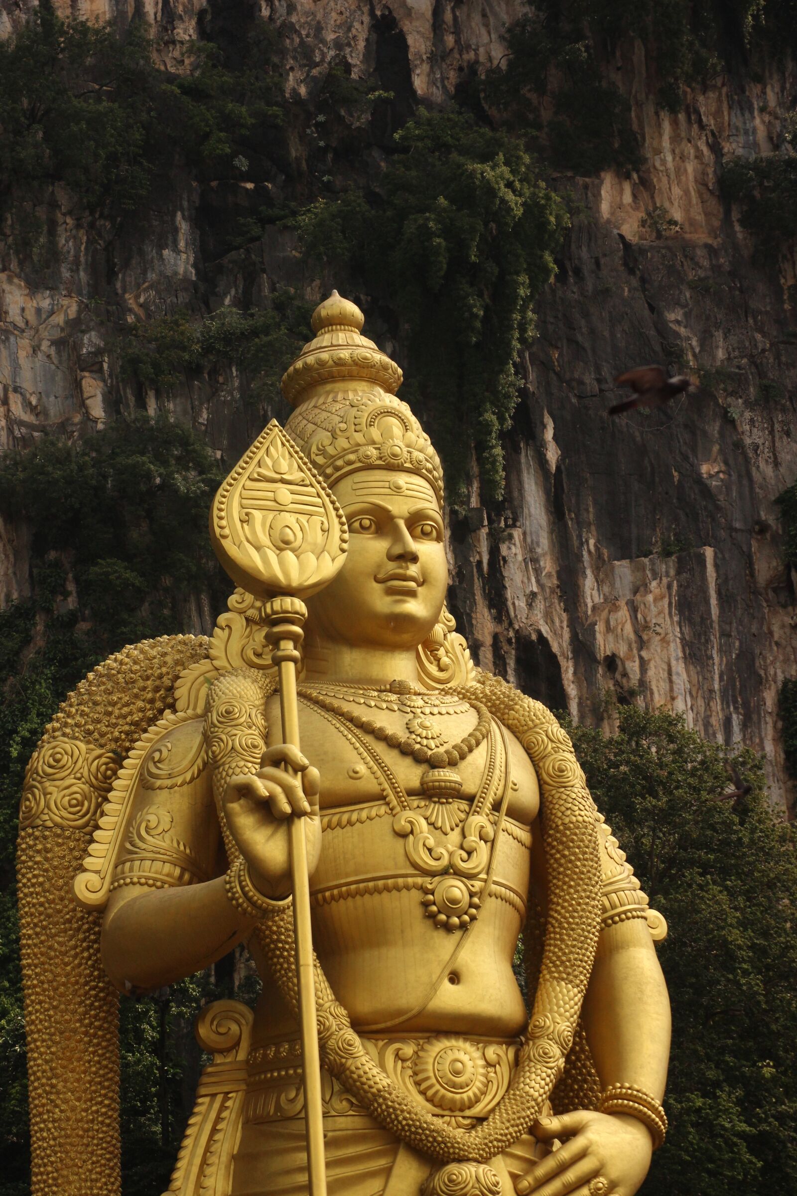 Canon EOS 600D (Rebel EOS T3i / EOS Kiss X5) sample photo. Malaysia, batu caves, tourism photography
